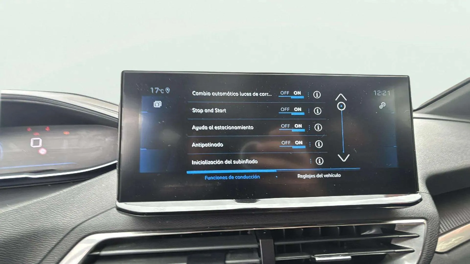 Peugeot 5008 1.2 PureTech Allure Pack - foto 28