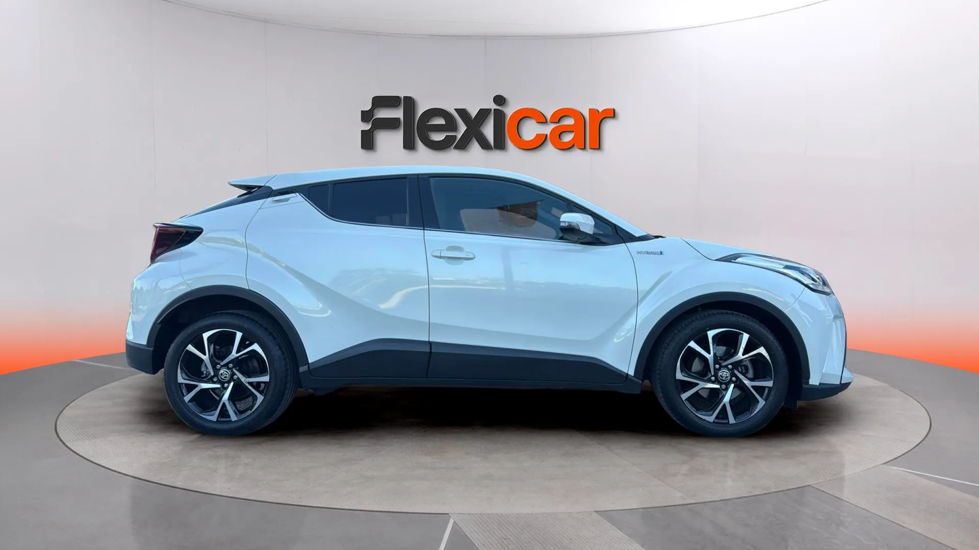 Toyota C-HR 1.8 125H Active - foto 17