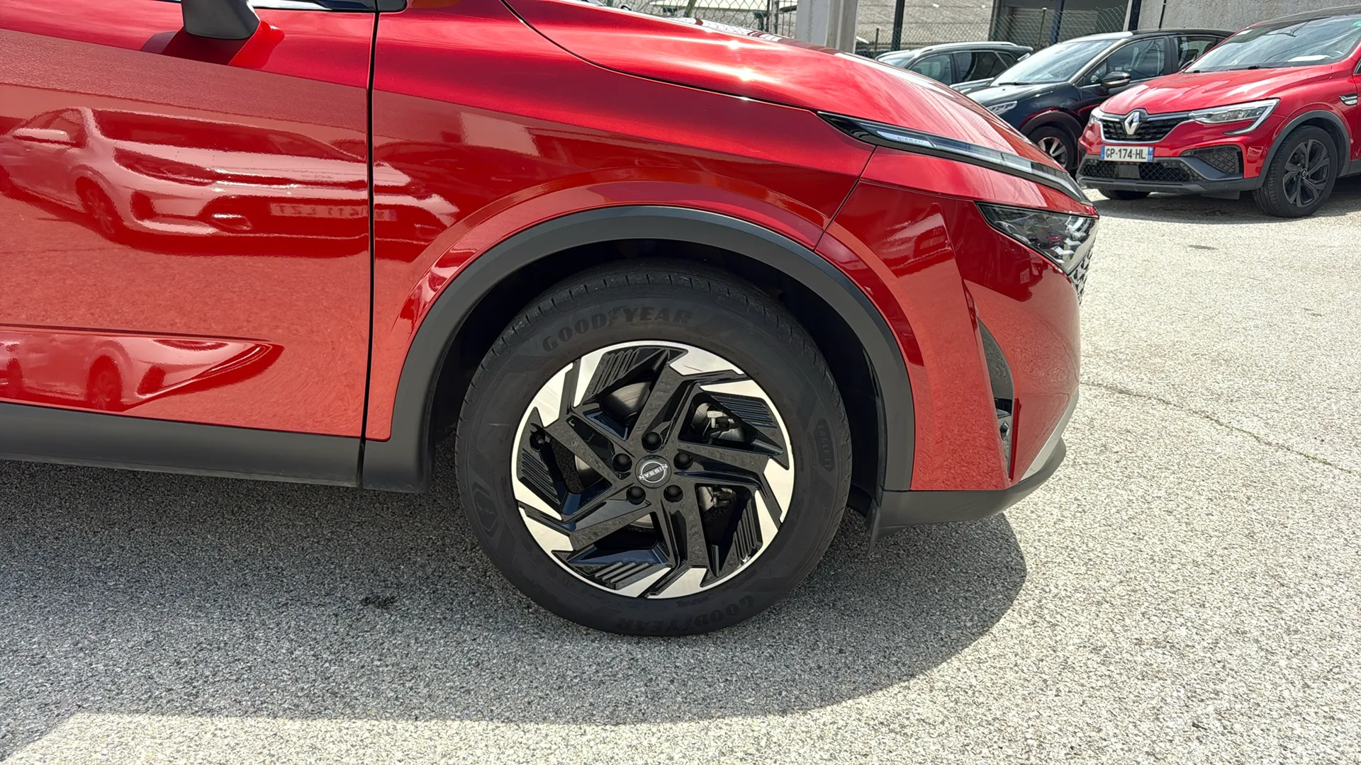 Nissan Qashqai DIG-T N-Connecta - foto 18