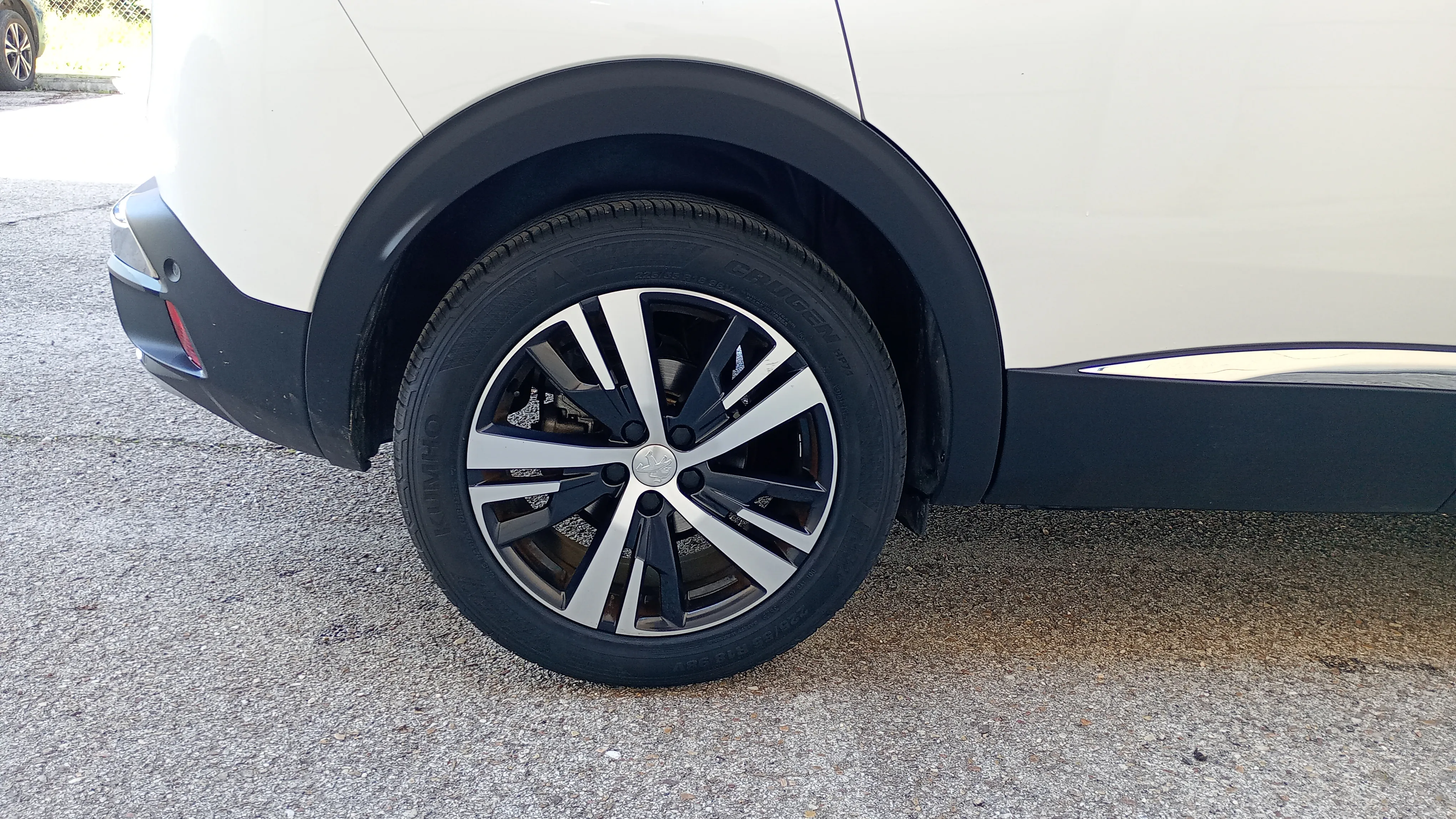 Peugeot 3008 1.2 PureTech Allure EAT6 - foto 7