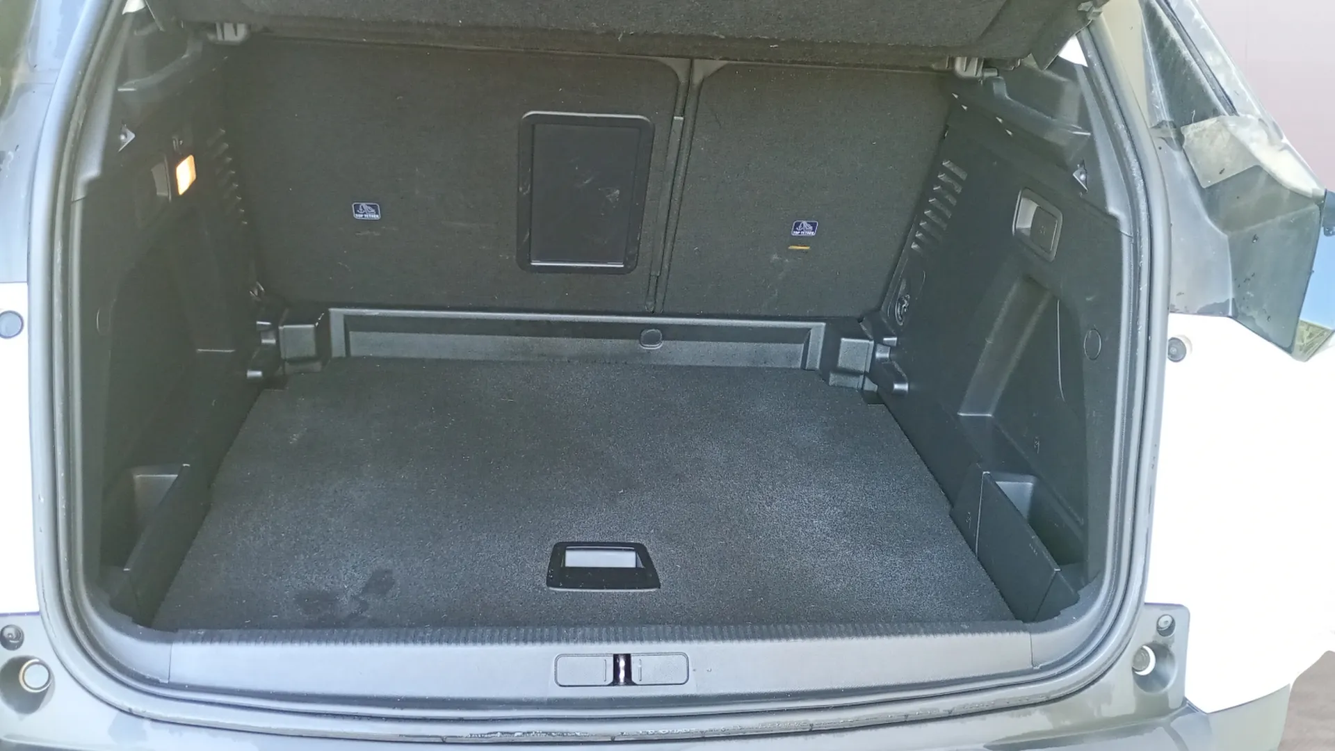 Peugeot 3008 1.2 PureTech Allure EAT6 - foto 23