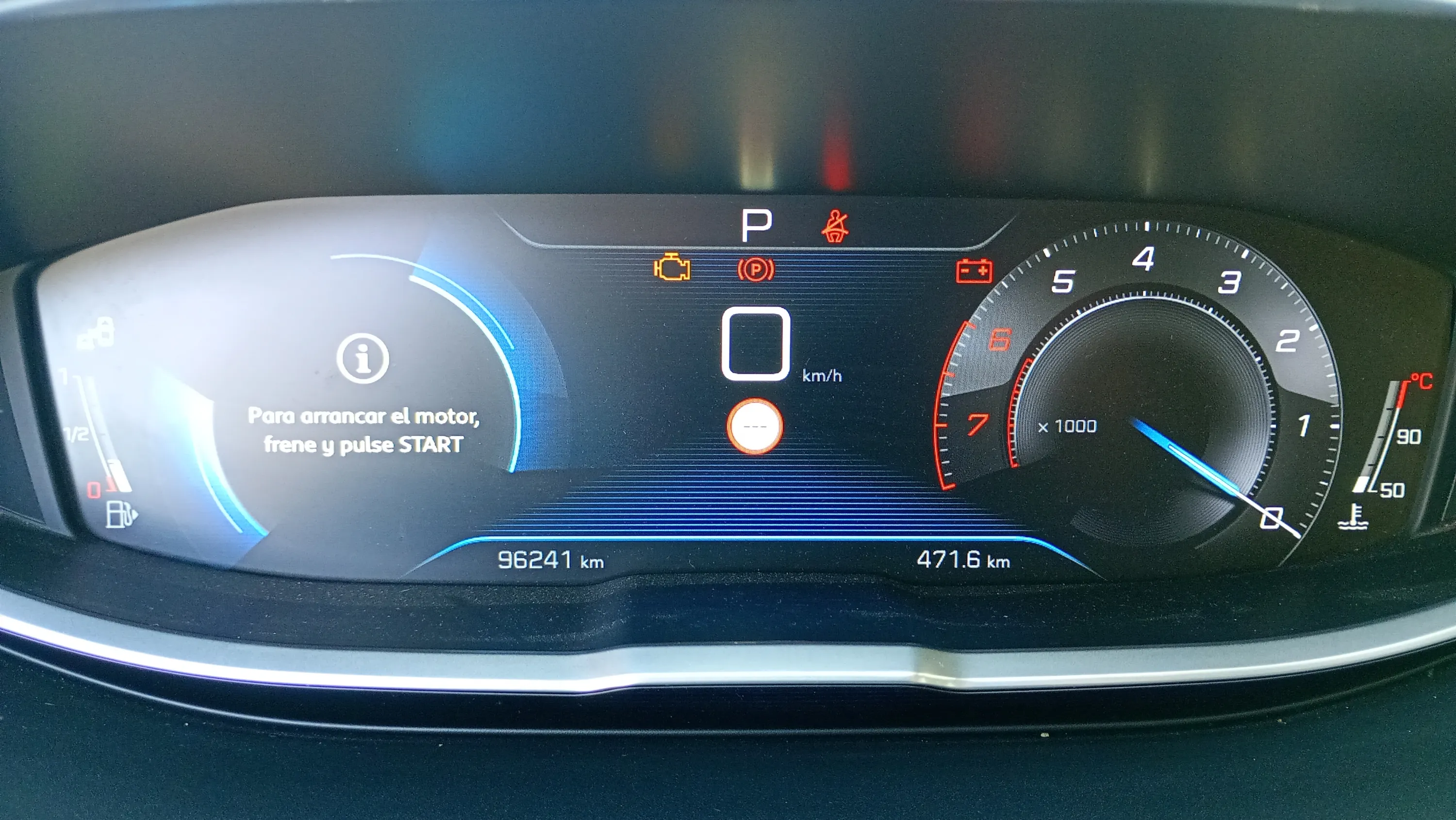 Peugeot 3008 1.2 PureTech Allure EAT6 - foto 11