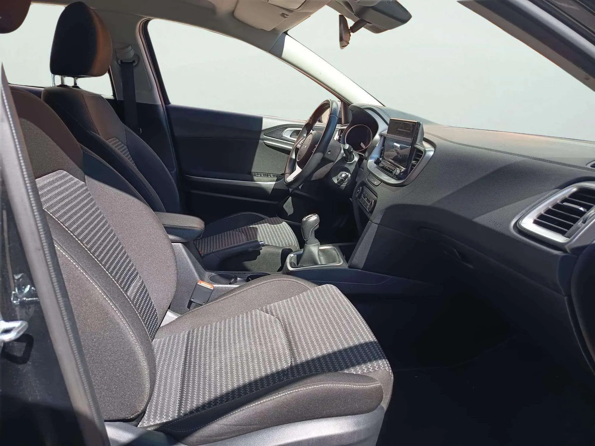 Kia XCeed 1.0 T-GDi Business - foto 14