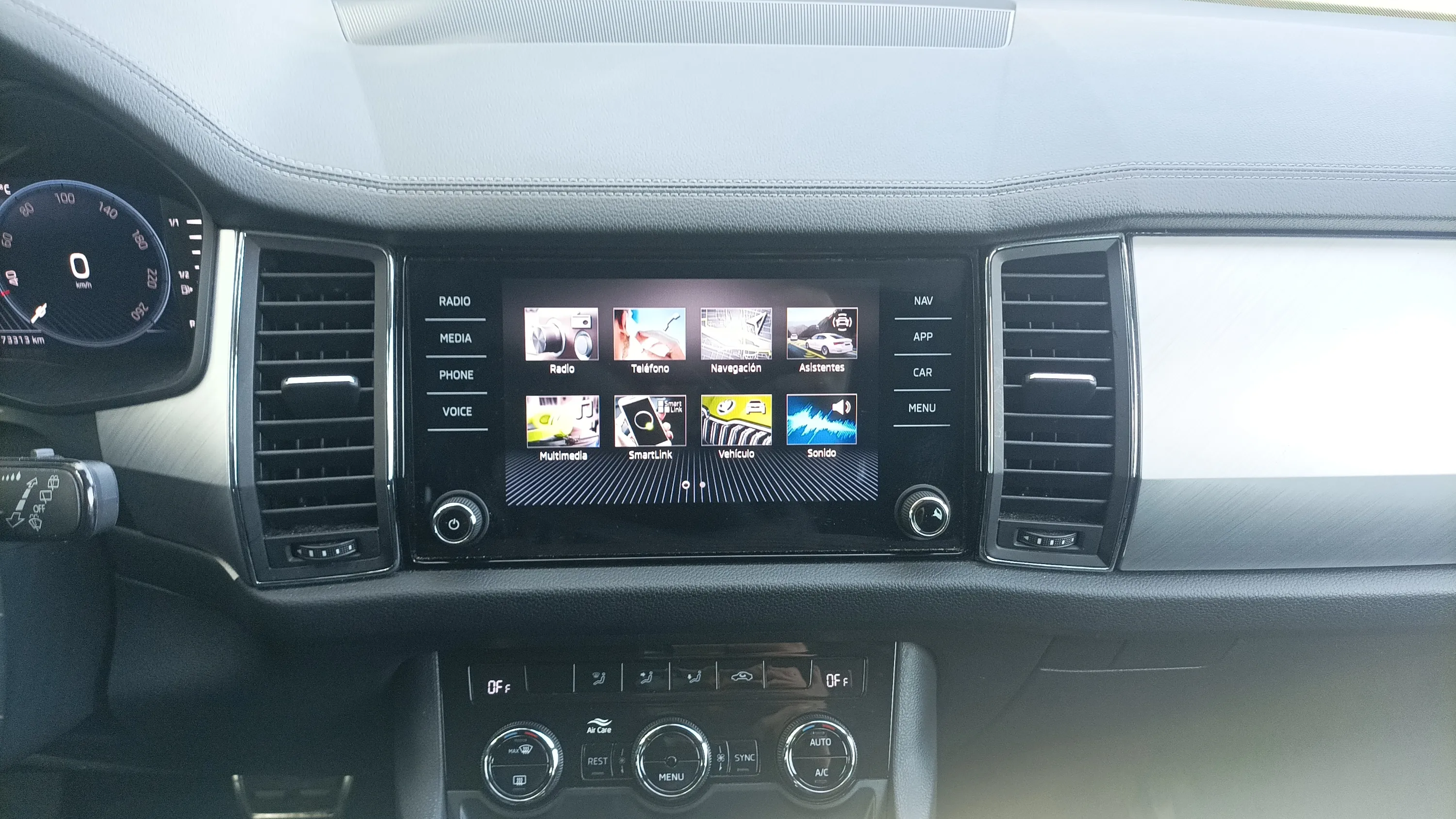 Škoda Kodiaq 1.5 TSI DSG 4x2 Ambition - foto 14