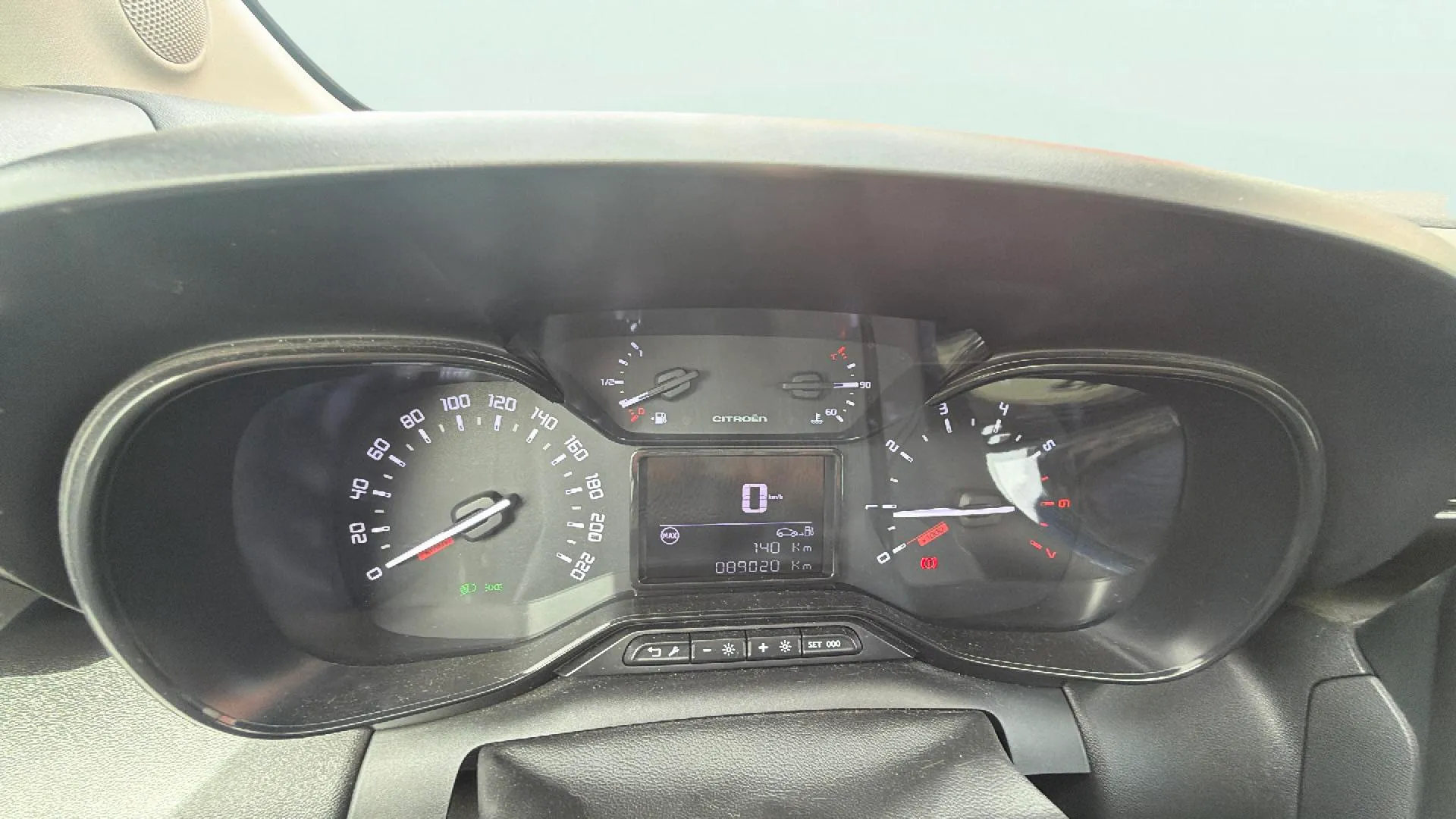 Citroën C3 Aircross PureTech BVM6 YOU - foto 11