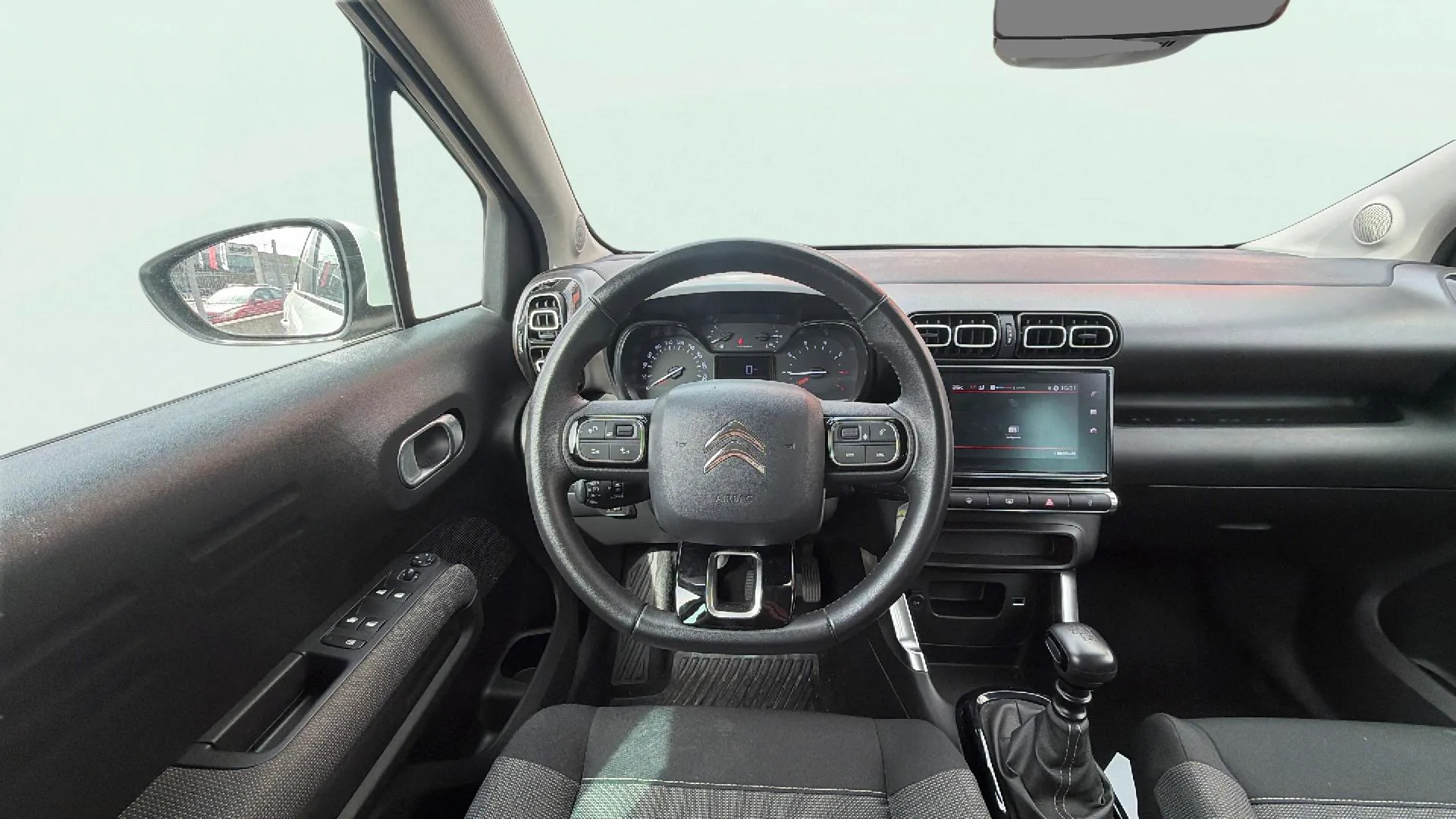 Citroën C3 Aircross PureTech BVM6 YOU - foto 16
