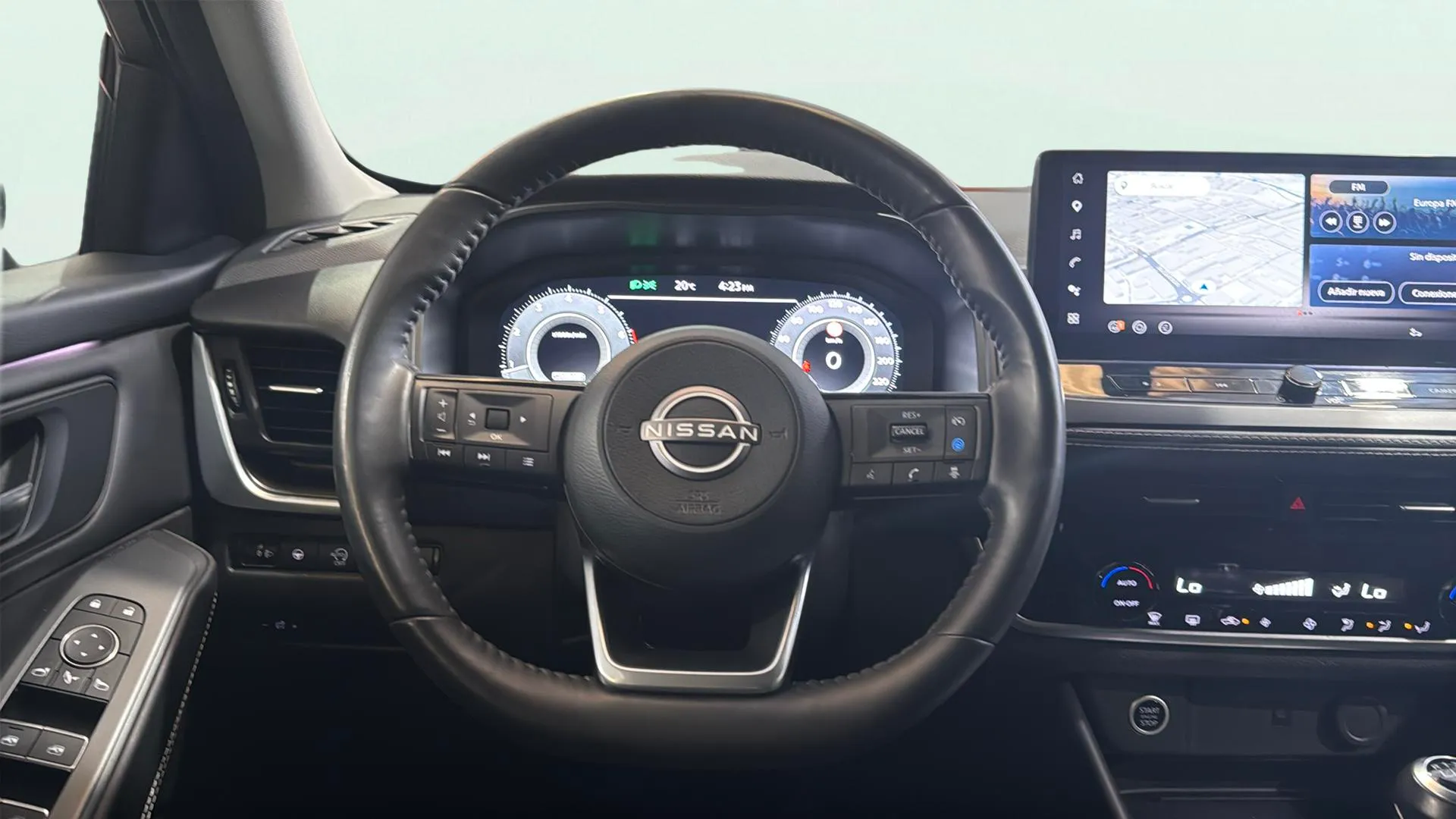 Nissan Qashqai DIG-T N-Connecta - foto 12