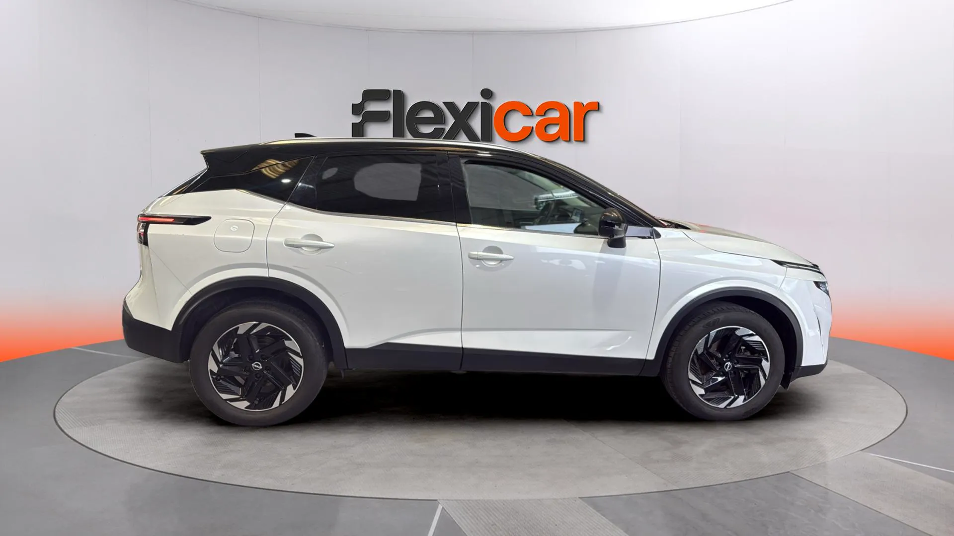 Nissan Qashqai DIG-T N-Connecta - foto 3