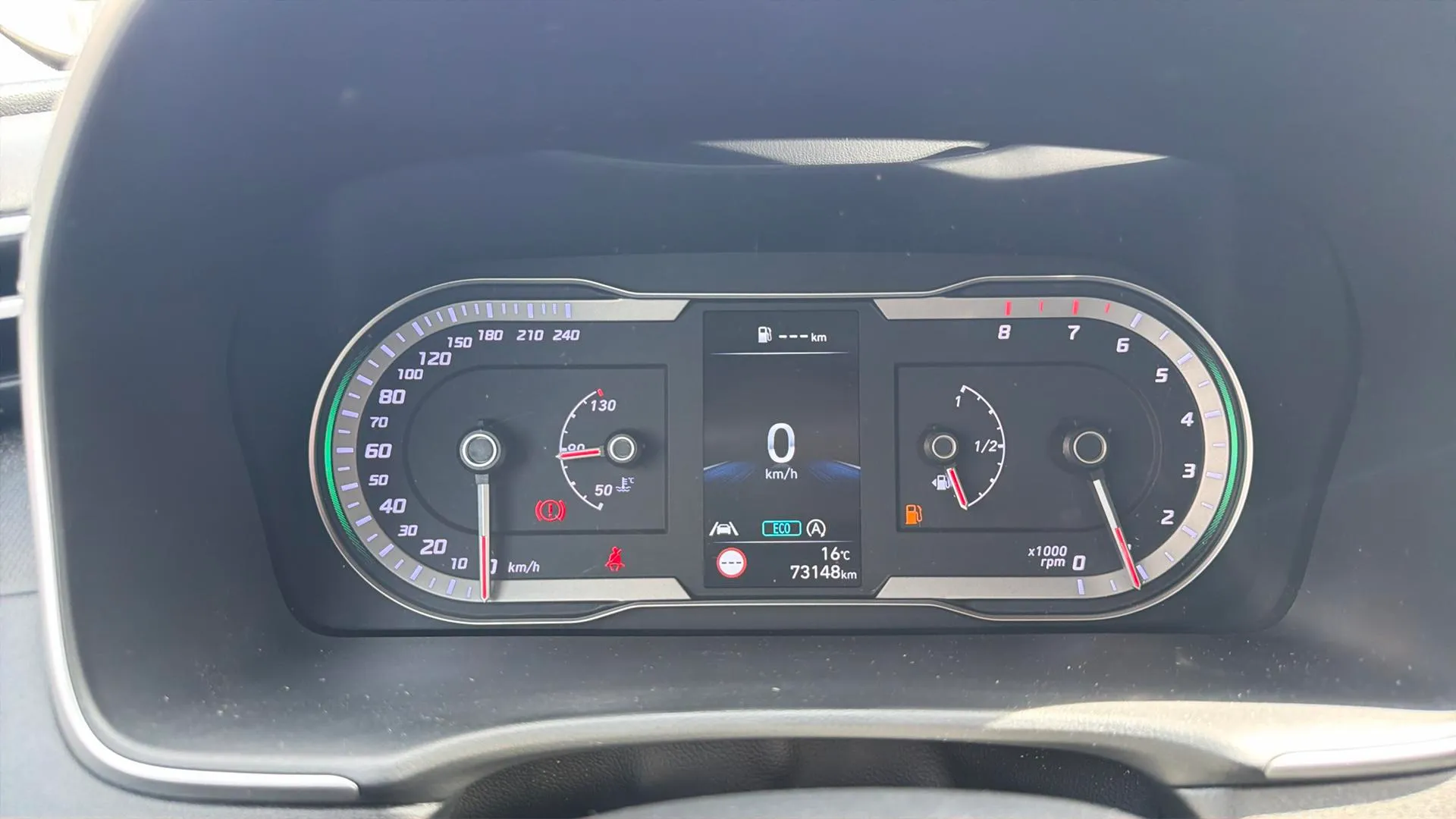 Hyundai Tucson 1.6 T-GDi Klass Safe - foto 13