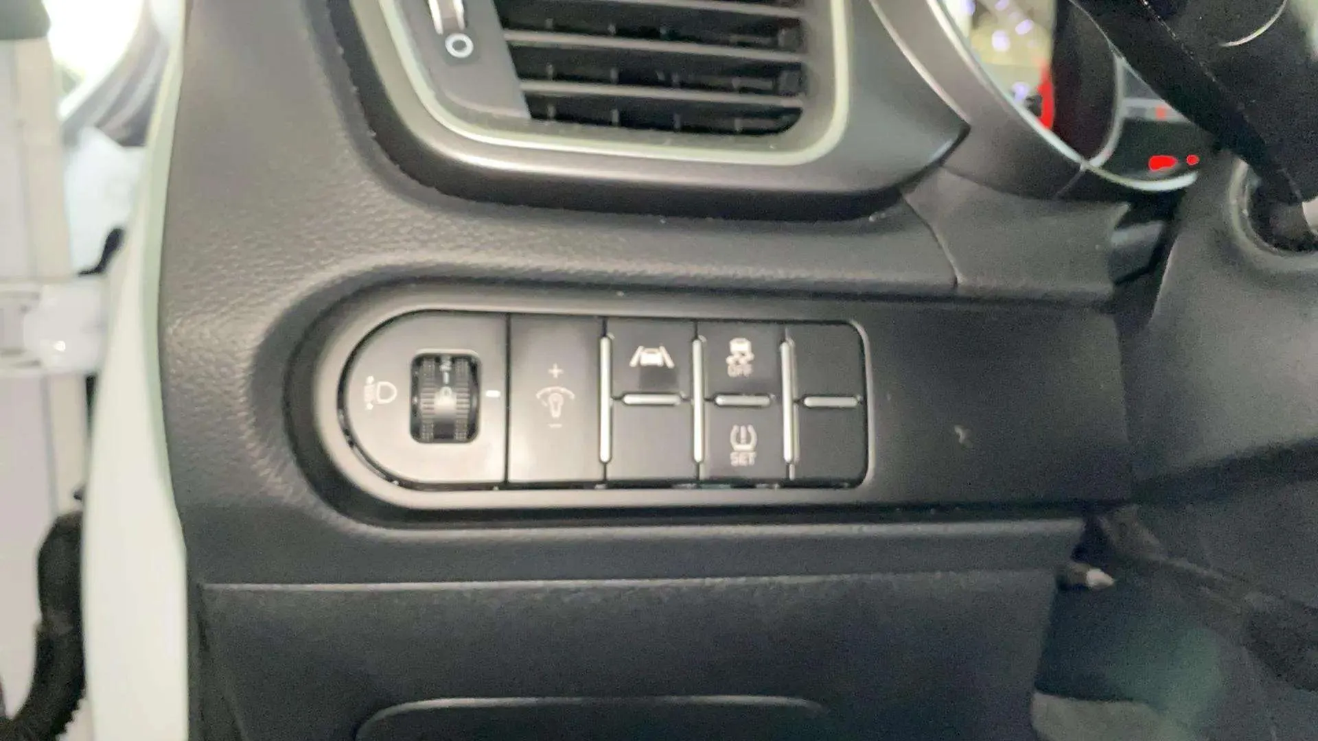 Kia XCeed 1.0 T-GDi Drive - foto 24