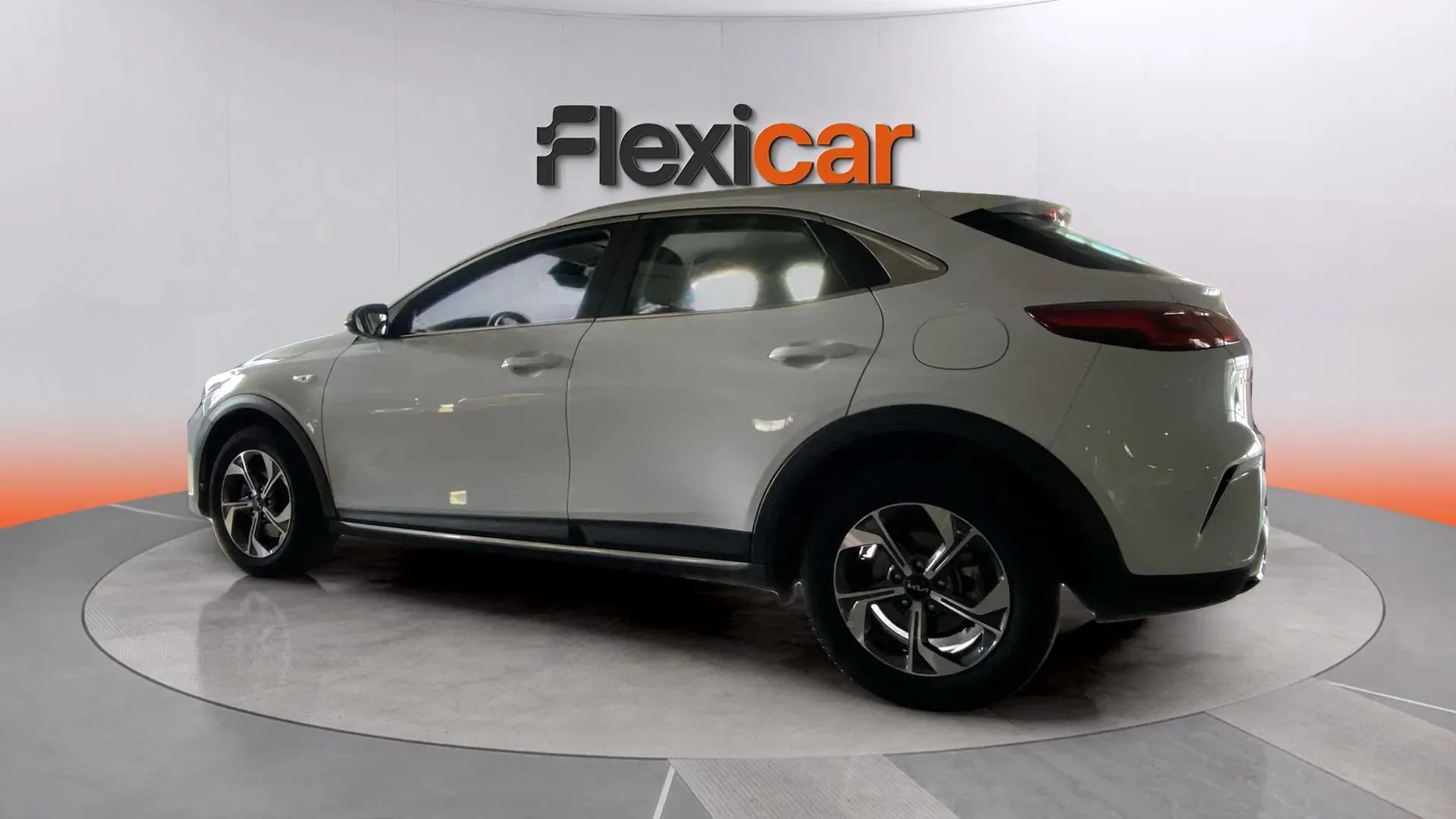 Kia XCeed 1.0 T-GDi Drive - foto 4