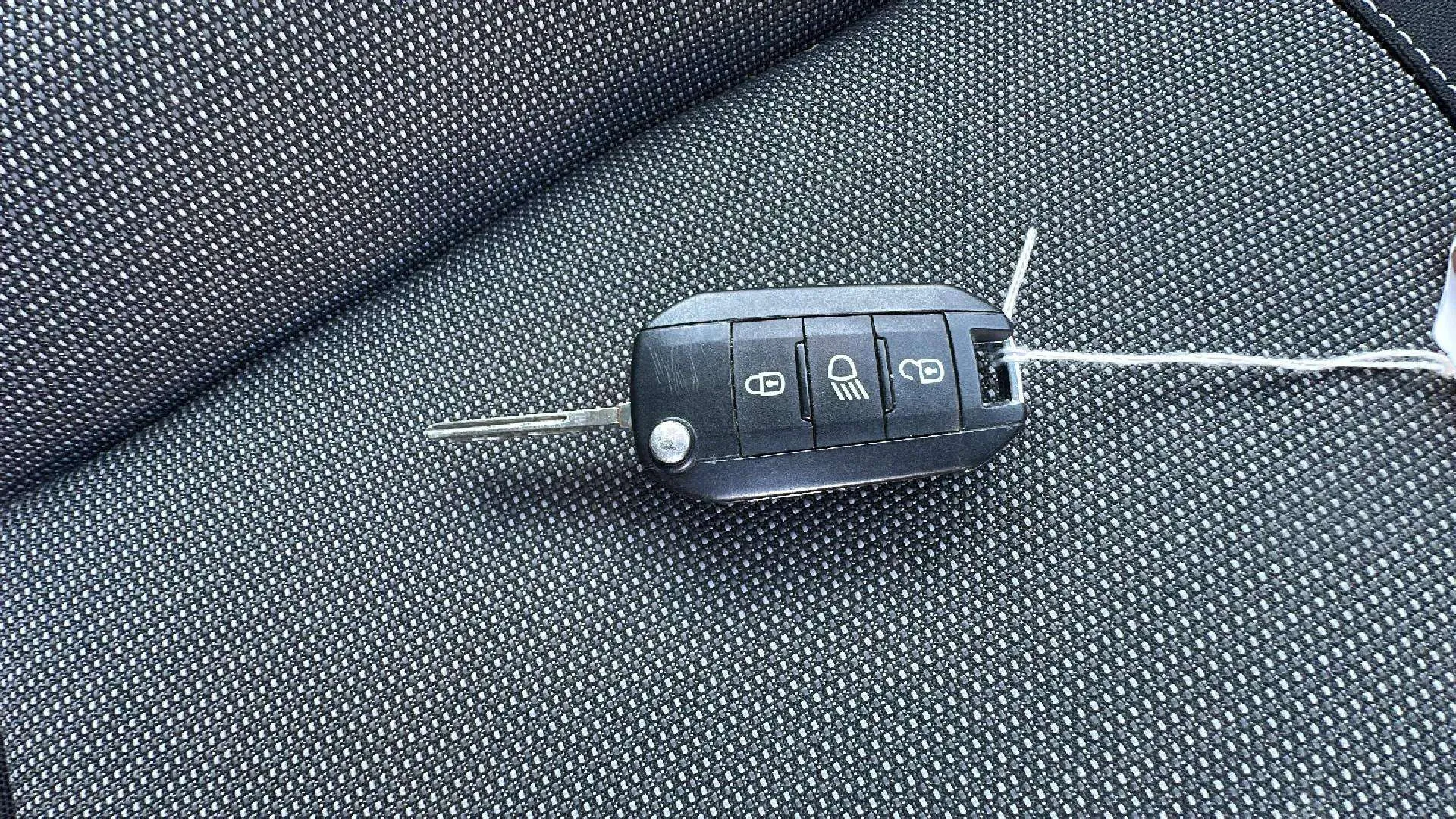 Citroën C3 Aircross PureTech BVM6 YOU - foto 15