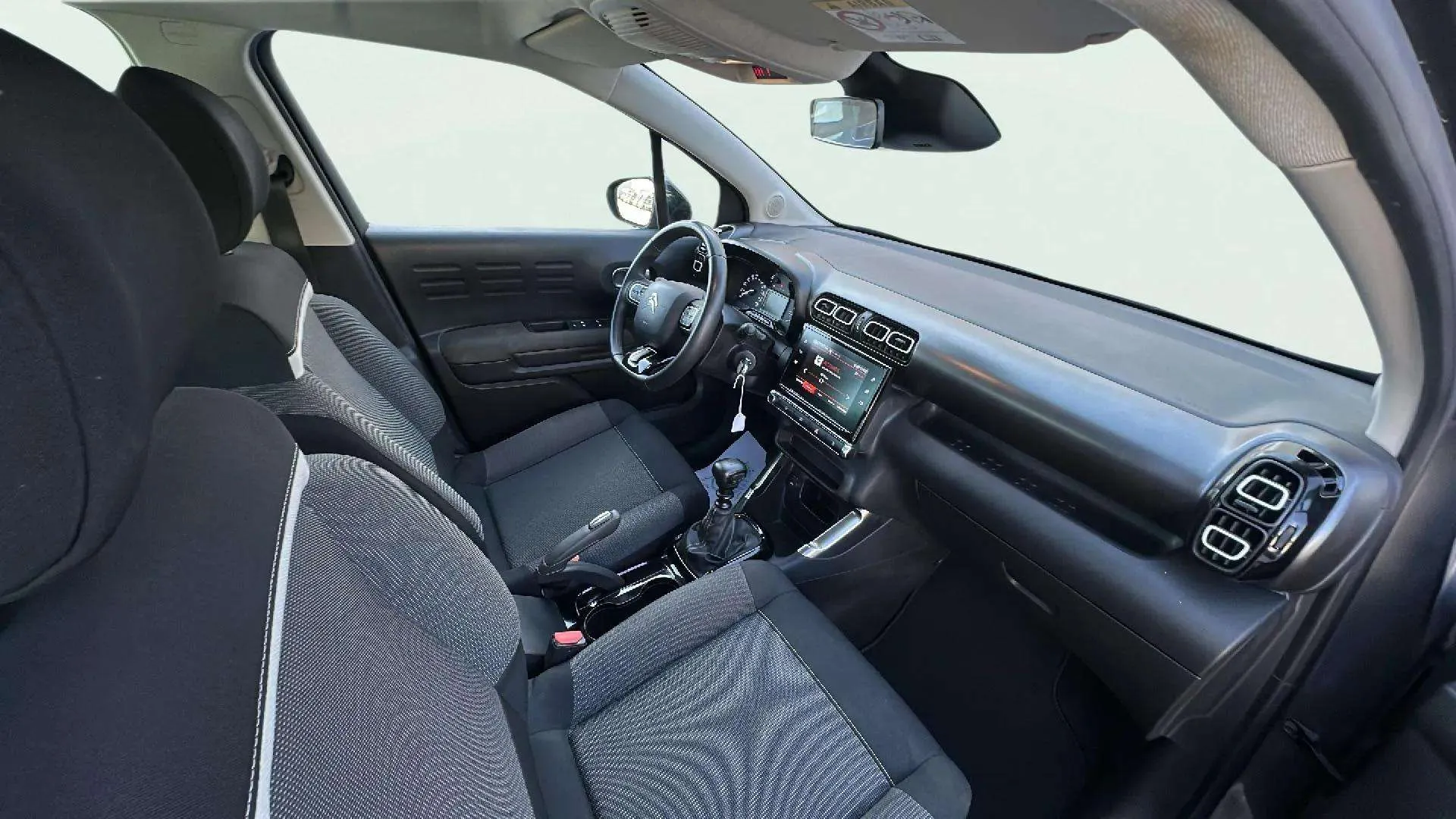 Citroën C3 Aircross PureTech BVM6 YOU - foto 10