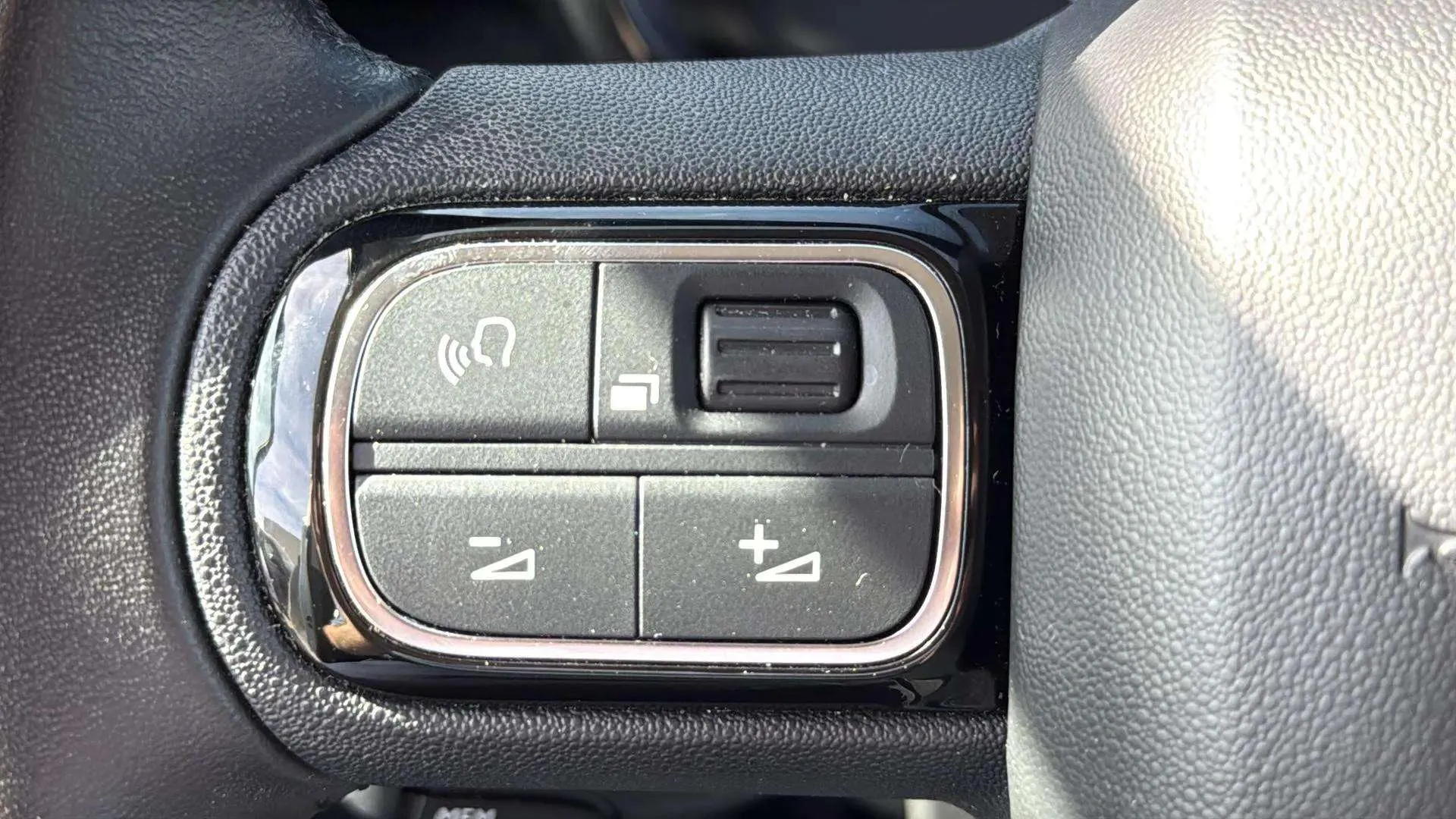 Citroën C3 Aircross PureTech BVM6 YOU - foto 20