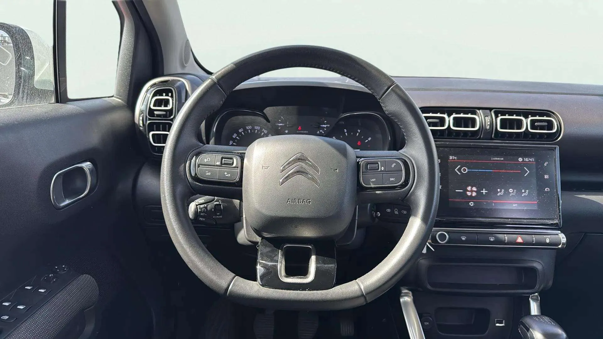 Citroën C3 Aircross PureTech BVM6 YOU - foto 11