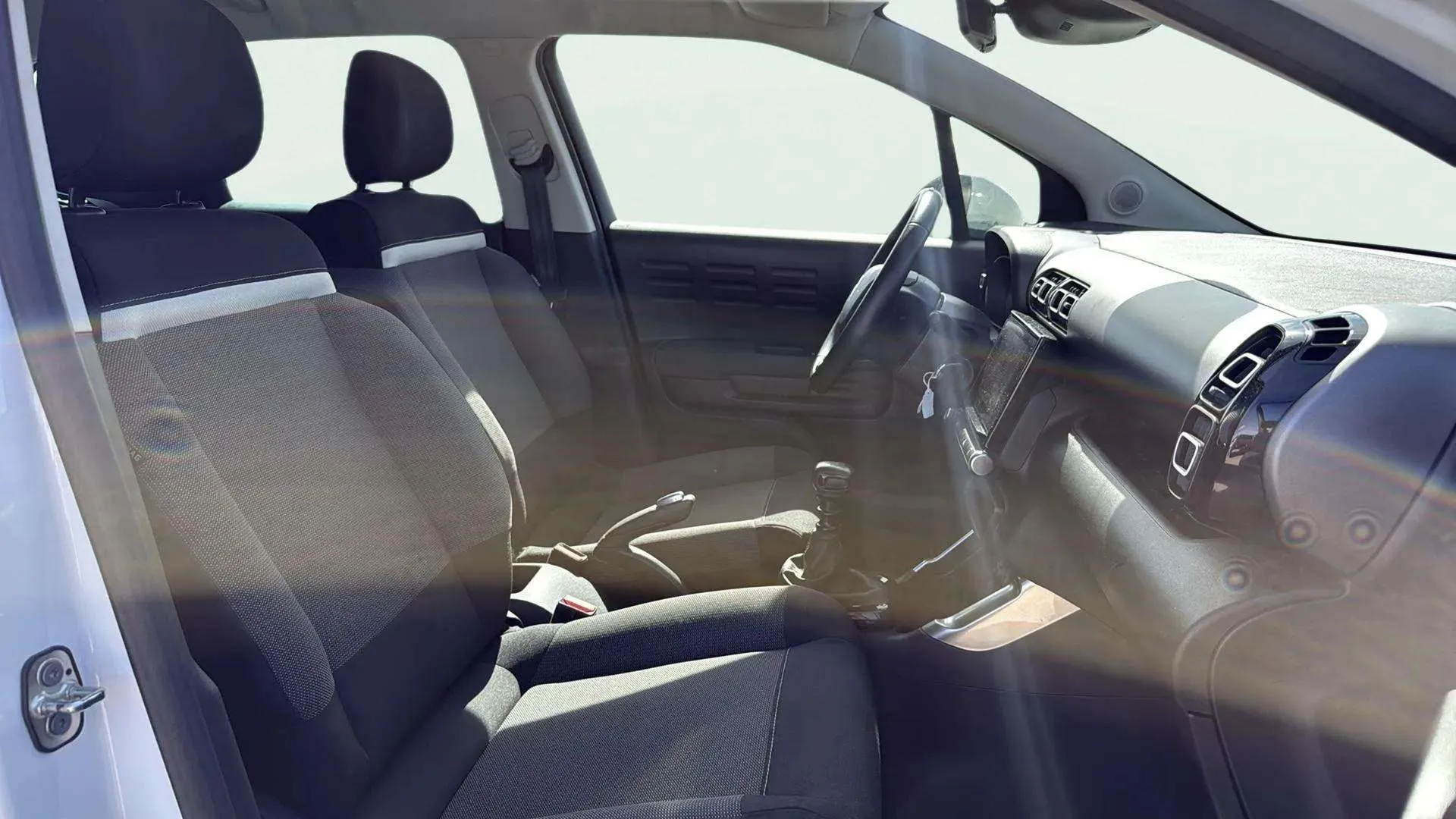 Citroën C3 Aircross PureTech BVM6 YOU - foto 13