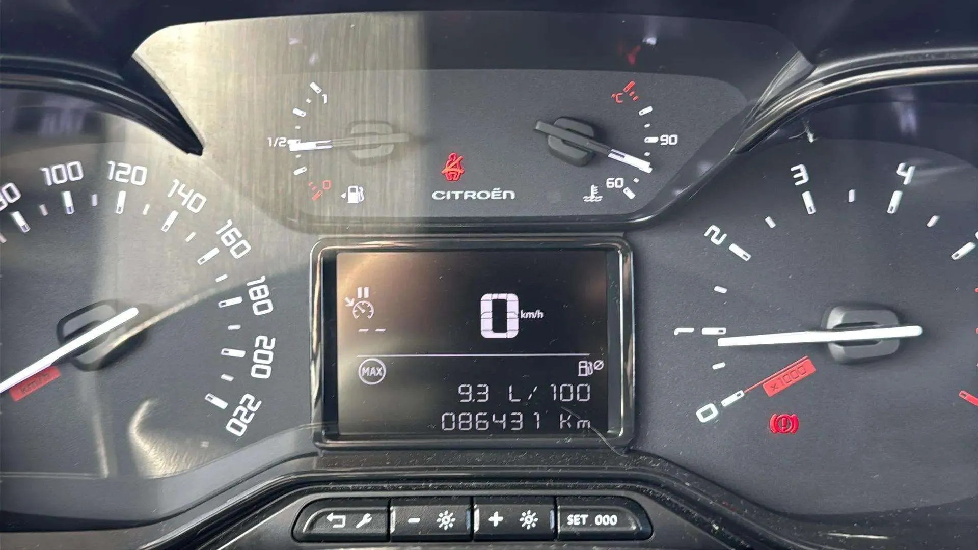 Citroën C3 Aircross PureTech BVM6 YOU - foto 12