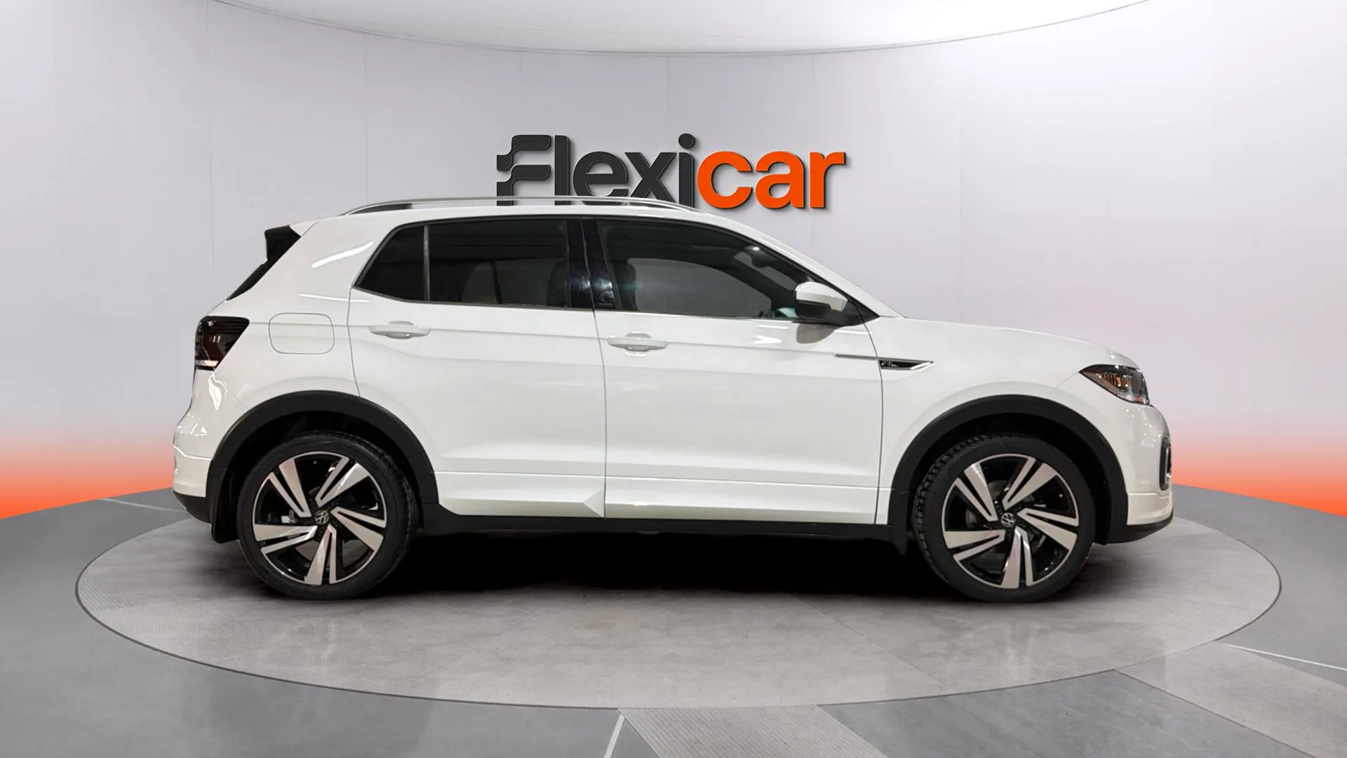 Volkswagen T-Cross Sport 1.0 TSI - foto 4