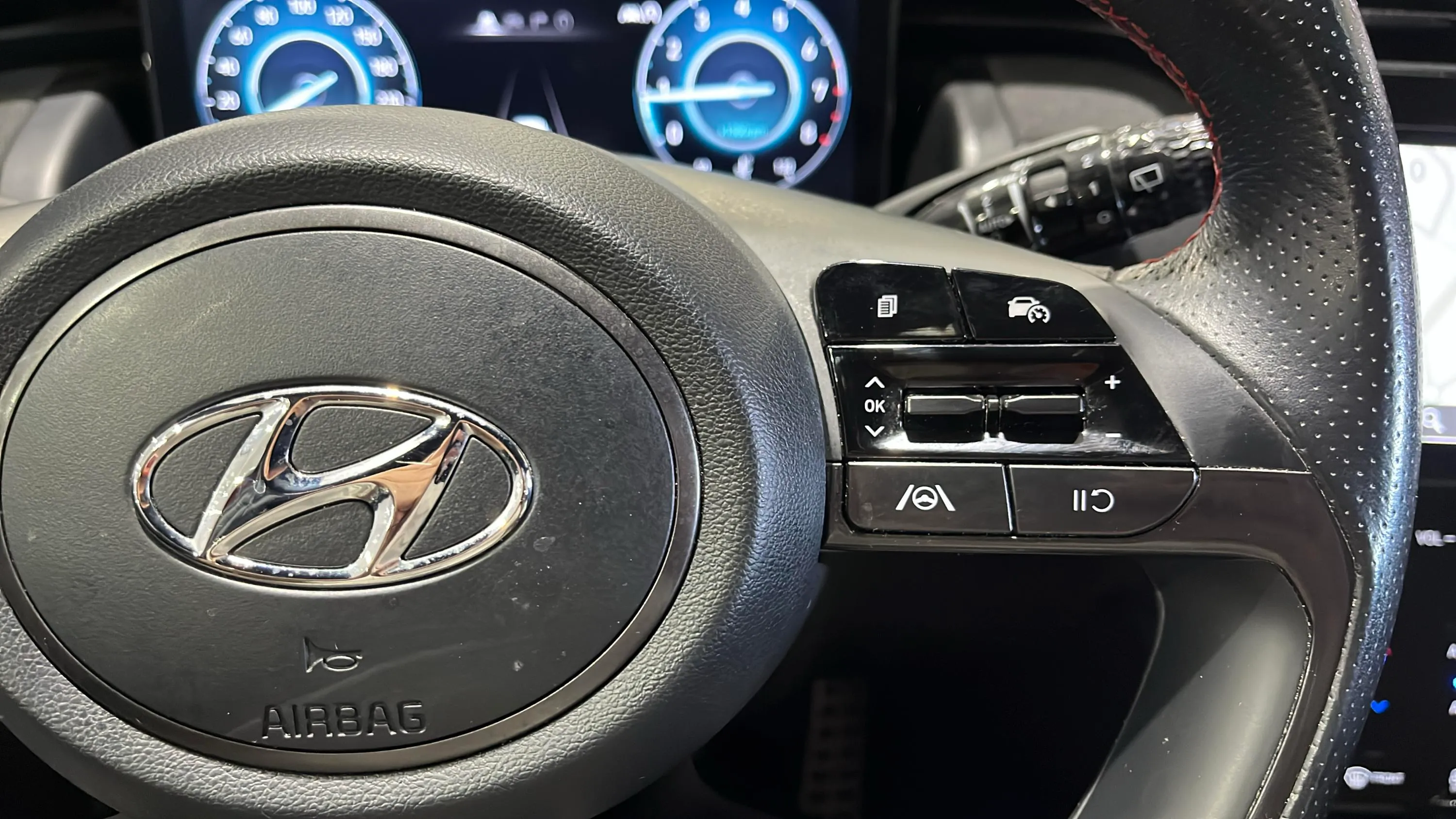 Hyundai Tucson 1.6 T-GDi N Line 30 Anivers - foto 17