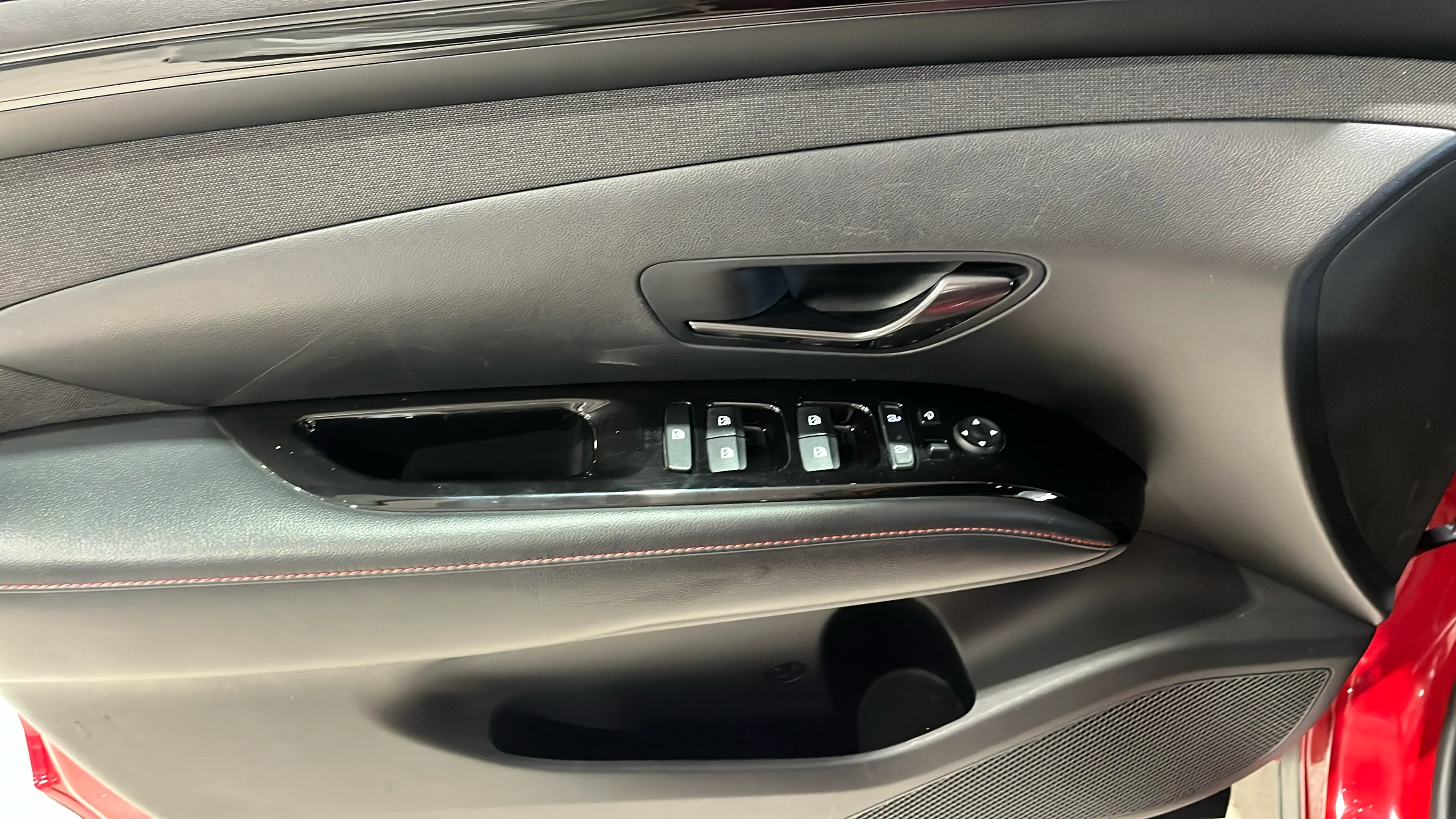 Hyundai Tucson 1.6 T-GDi N Line 30 Anivers - foto 14