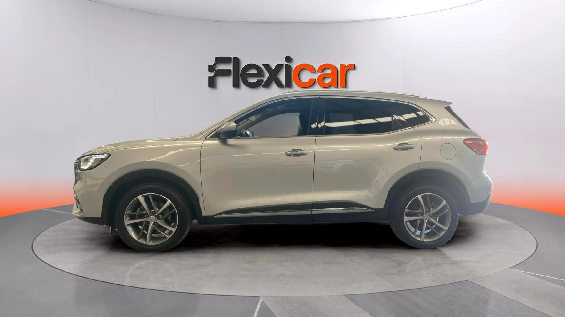 MG HS 1.5T-GDI PHEV Comfort - foto 3