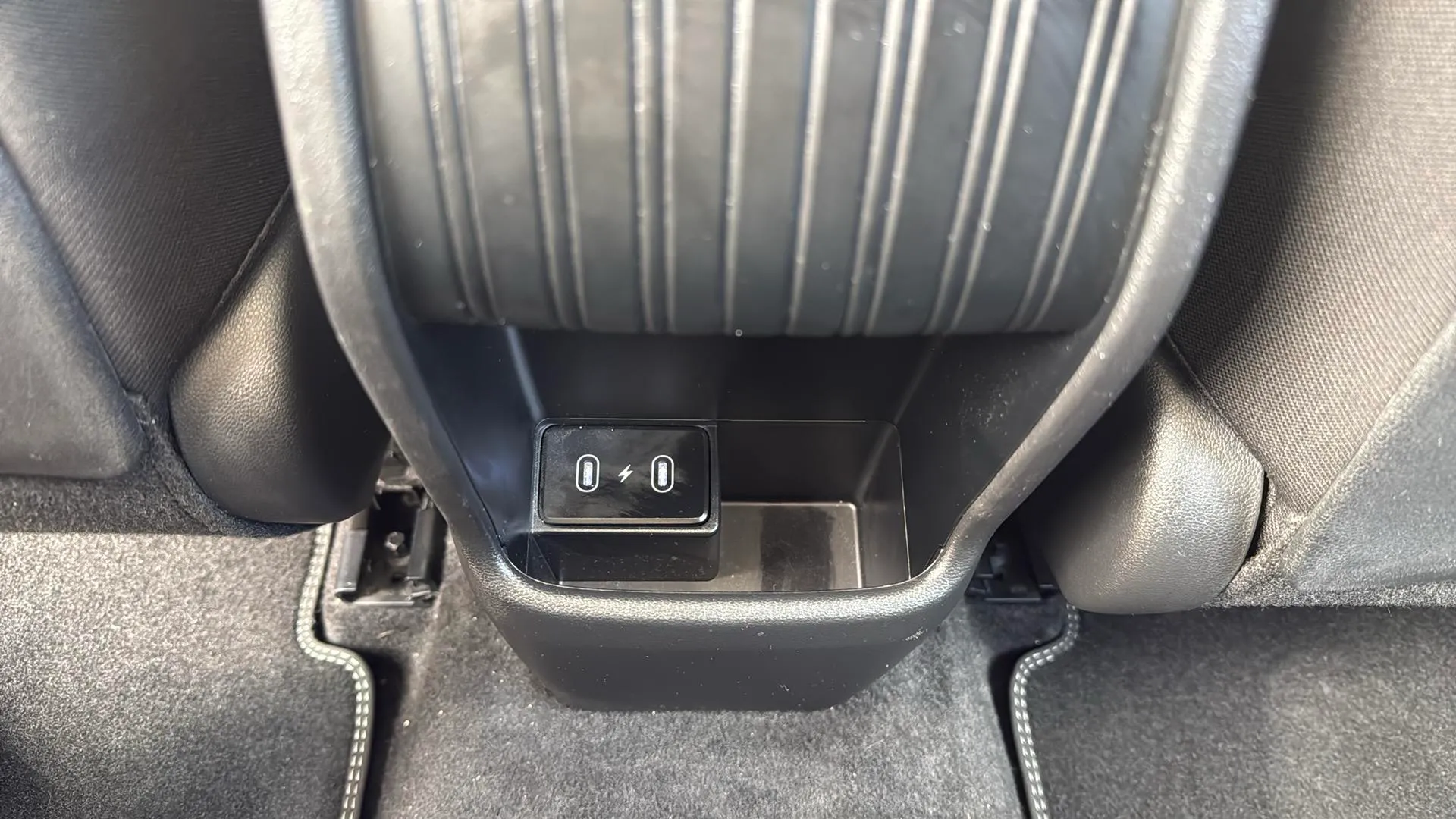 Hyundai Kona 1.6 GDI HEV Maxx DCT - foto 22