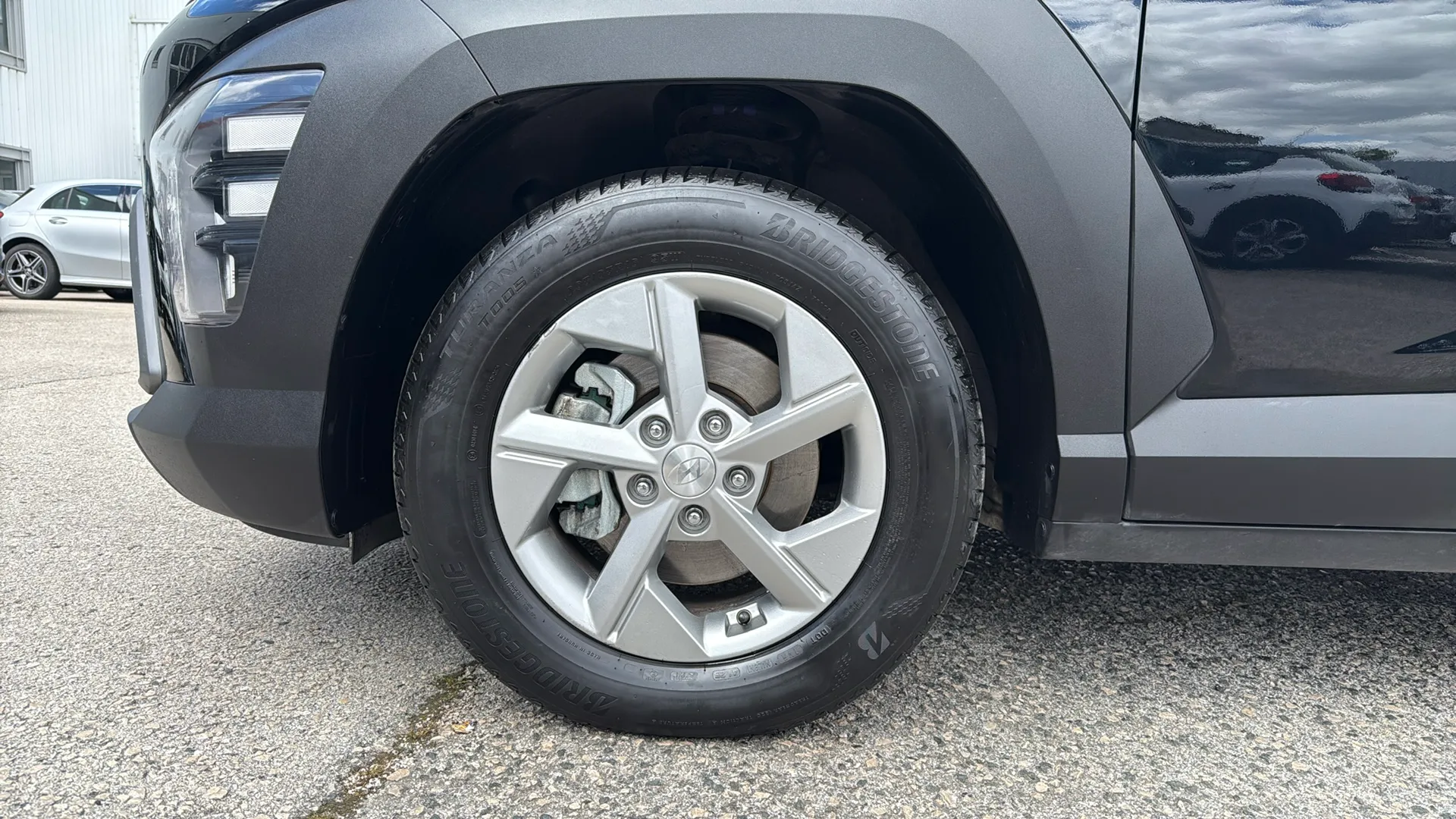 Hyundai Kona 1.6 GDI HEV Maxx DCT - foto 21