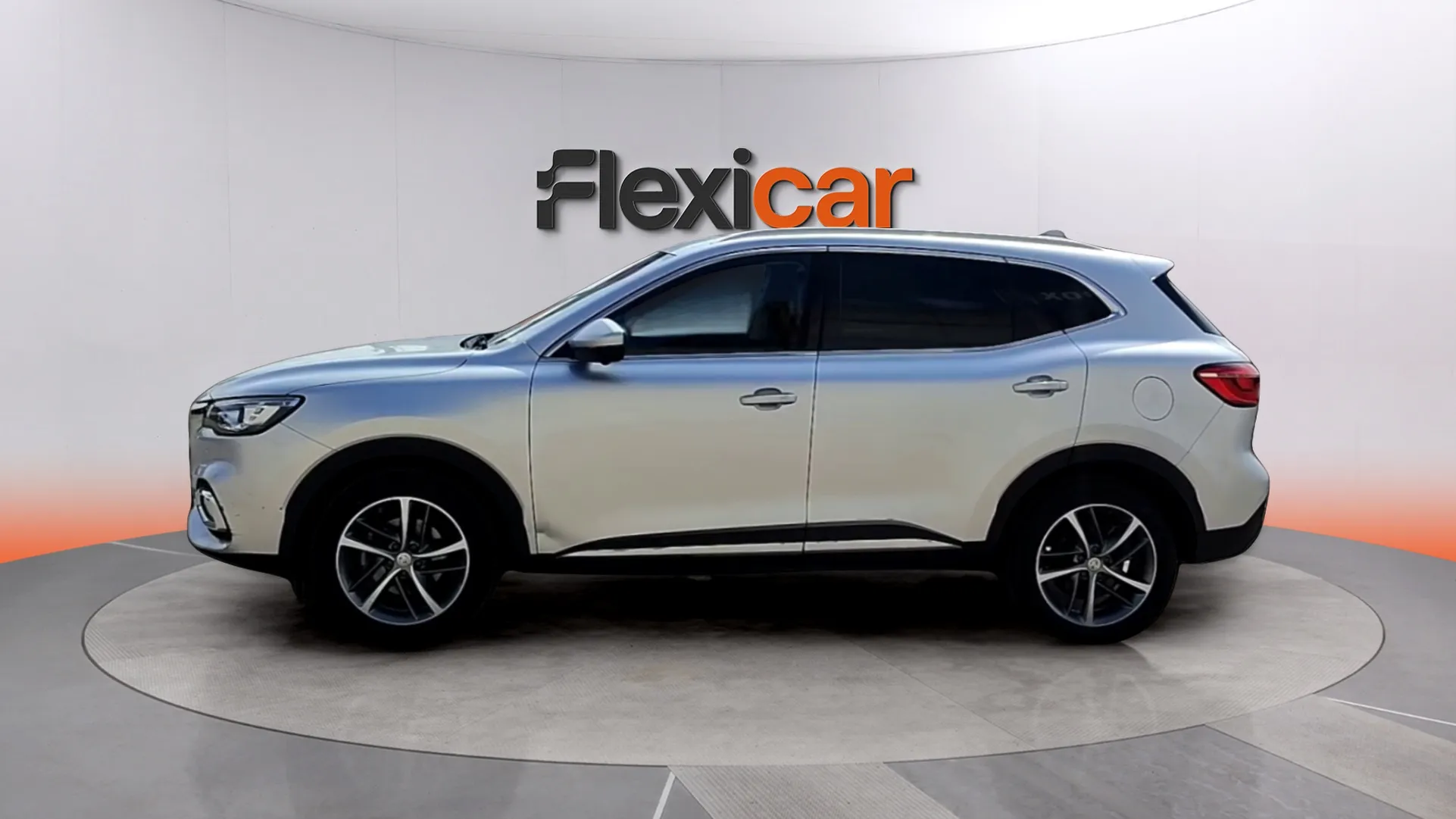 MG HS 1.5T-GDI PHEV Luxury - foto 4