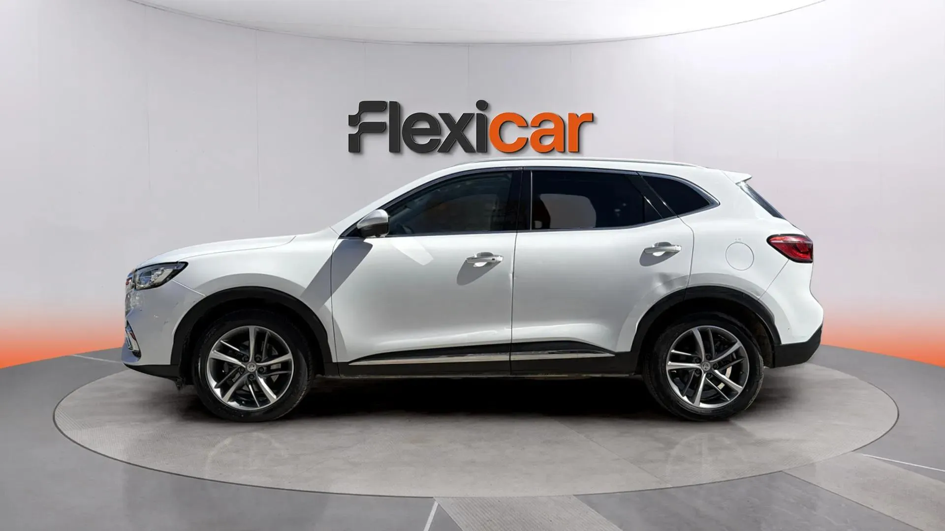MG HS 1.5T-GDI PHEV Luxury - foto 4
