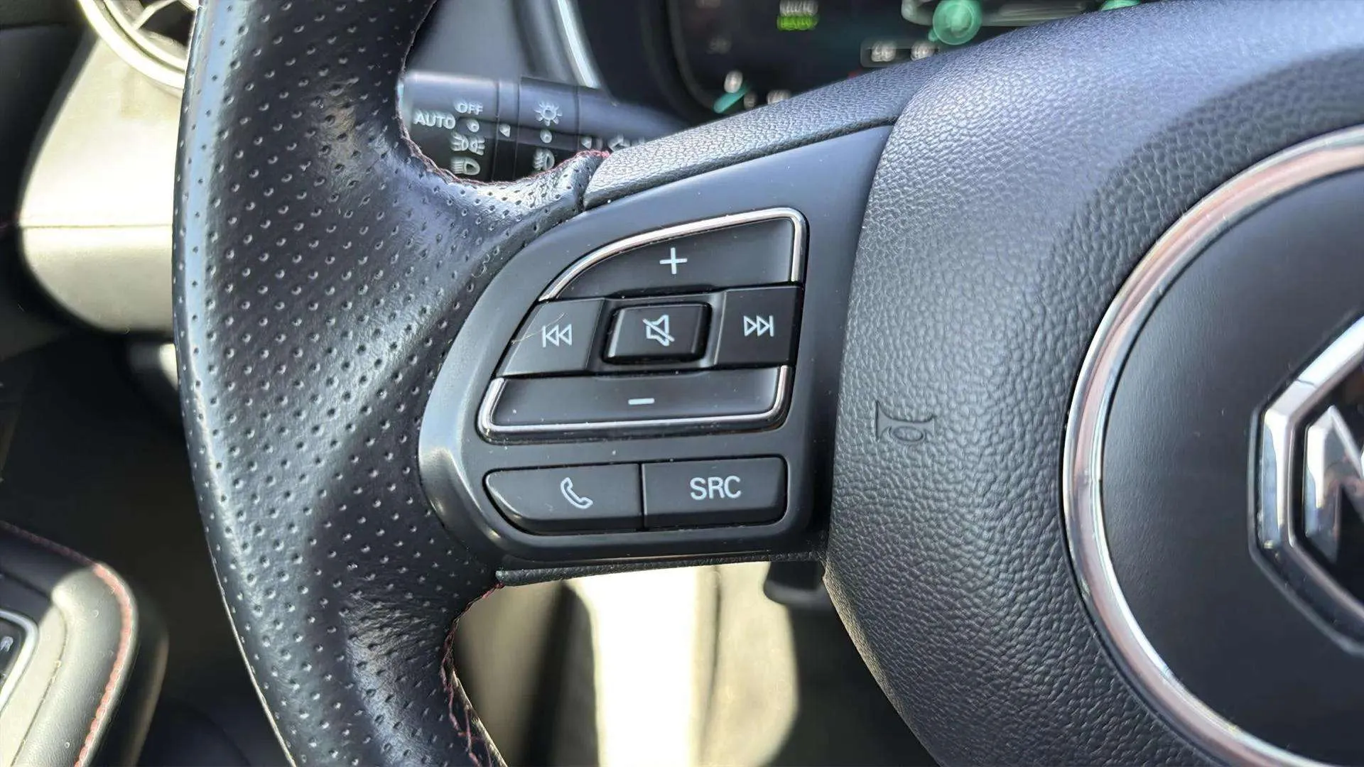 MG HS 1.5T-GDI PHEV Luxury - foto 11