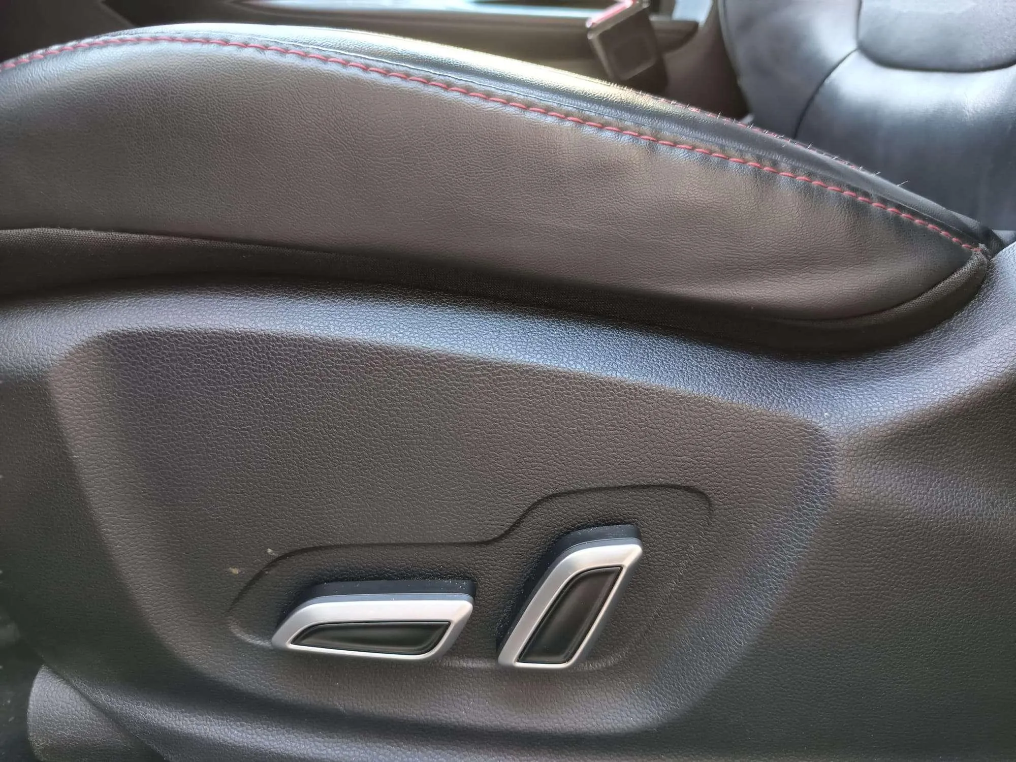 MG HS 1.5T-GDI PHEV Comfort - foto 26