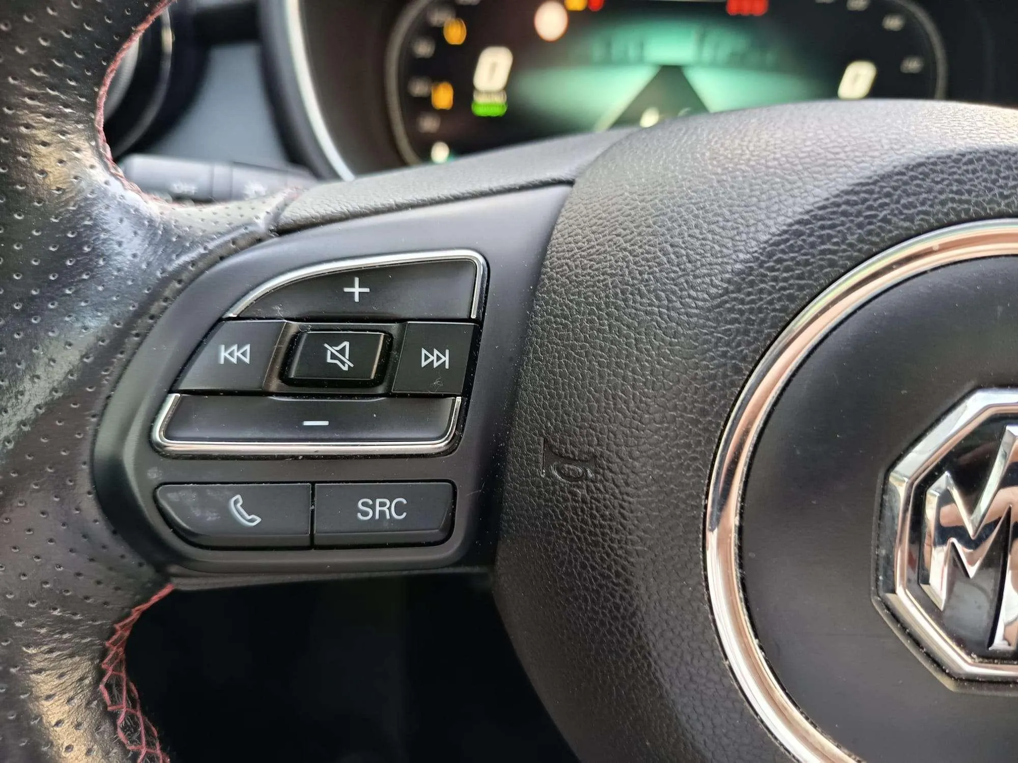 MG HS 1.5T-GDI PHEV Comfort - foto 14