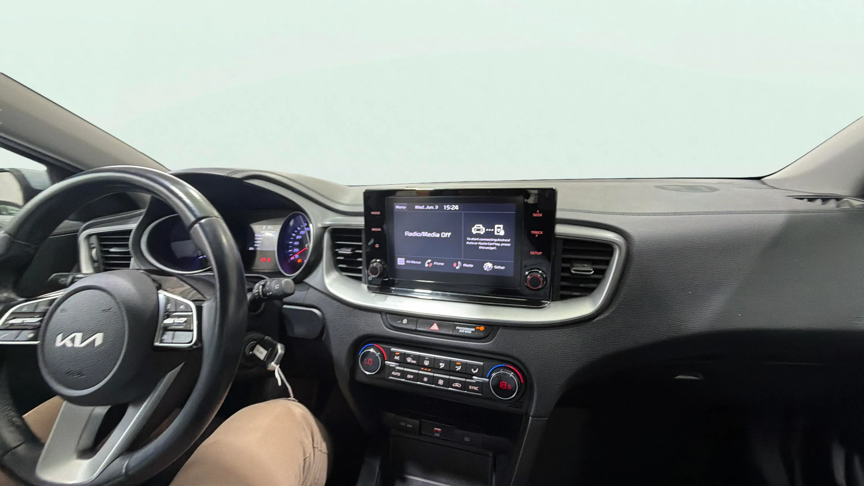 Kia Ceed 1.0 T-GDi Drive - foto 26