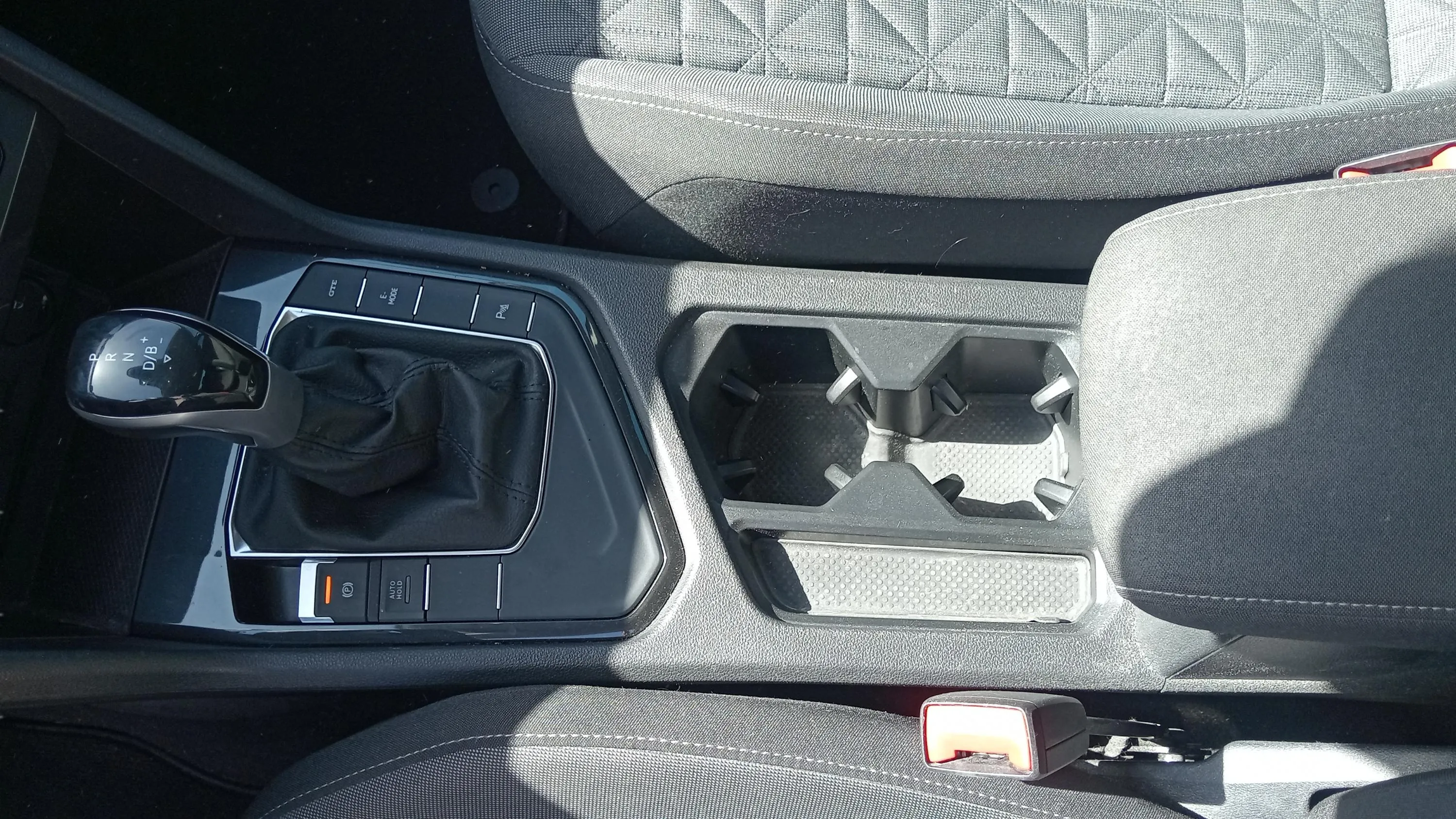 Volkswagen Tiguan Life 1.4 TSI eHybrid DSG - foto 20