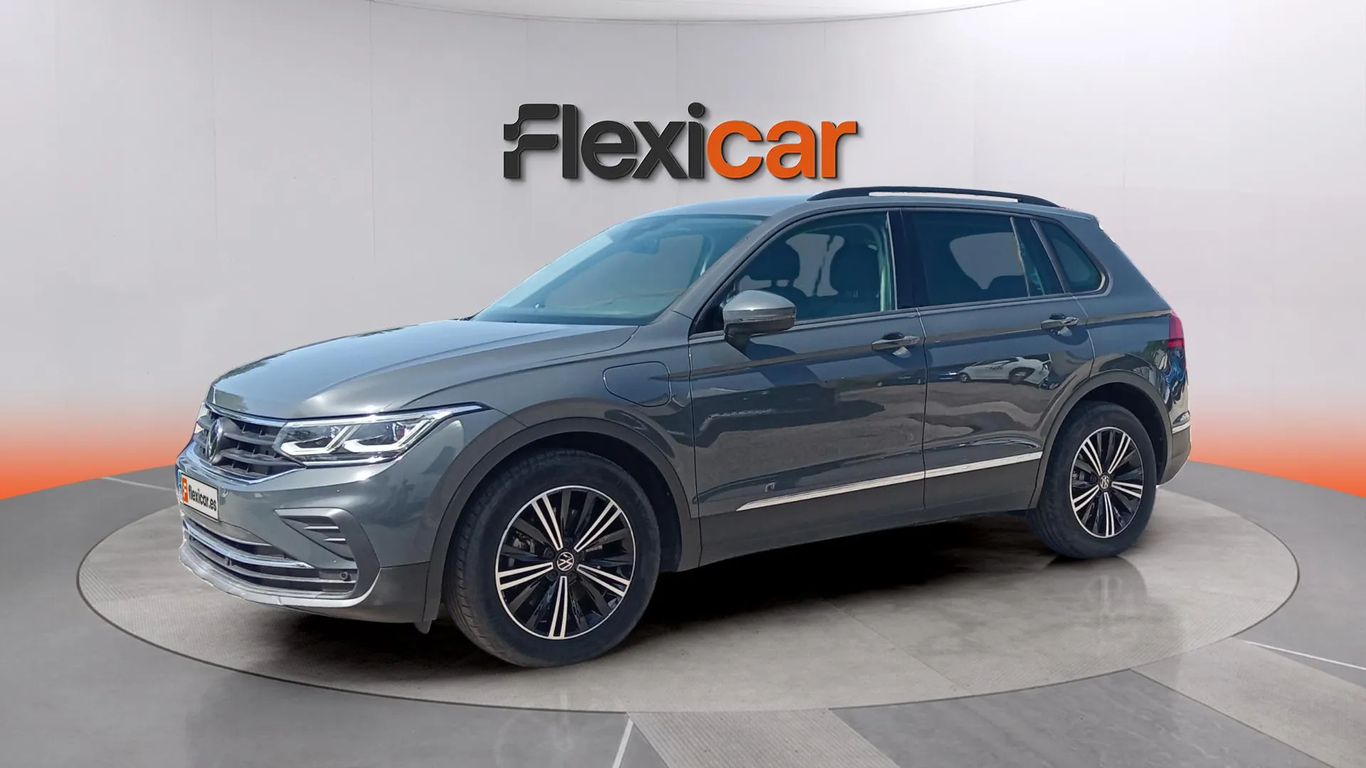 Volkswagen Tiguan Life 1.4 TSI eHybrid DSG - foto 5