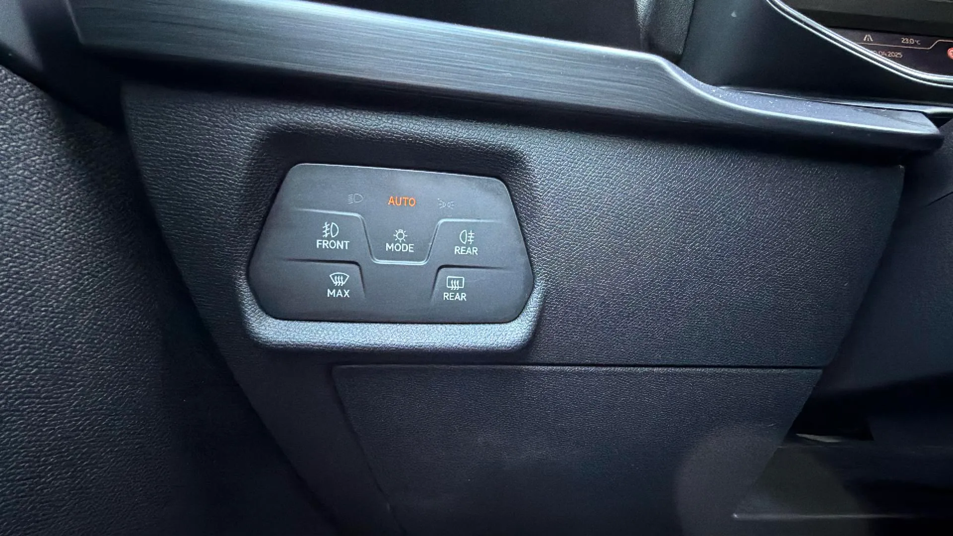 Cupra Formentor 1.5 TSI DSG - foto 19