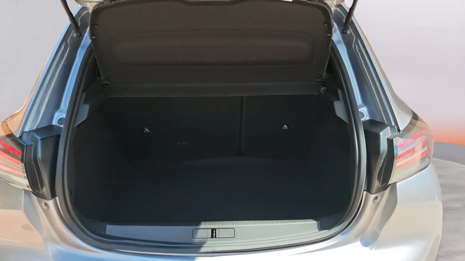 Peugeot 208 Allure Gasolina 100 - foto 14