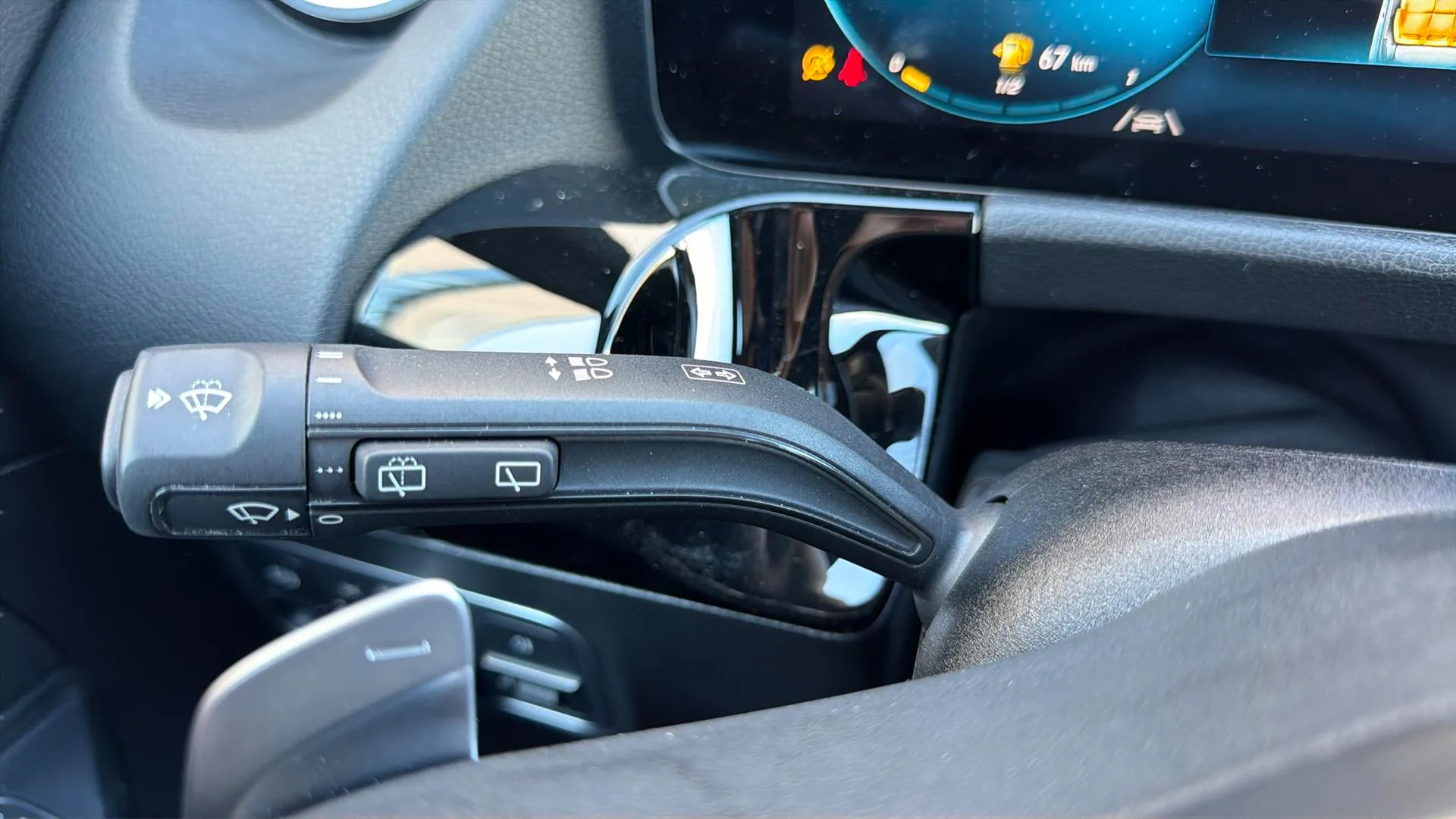 Mercedes-Benz GLA 200 D - foto 18