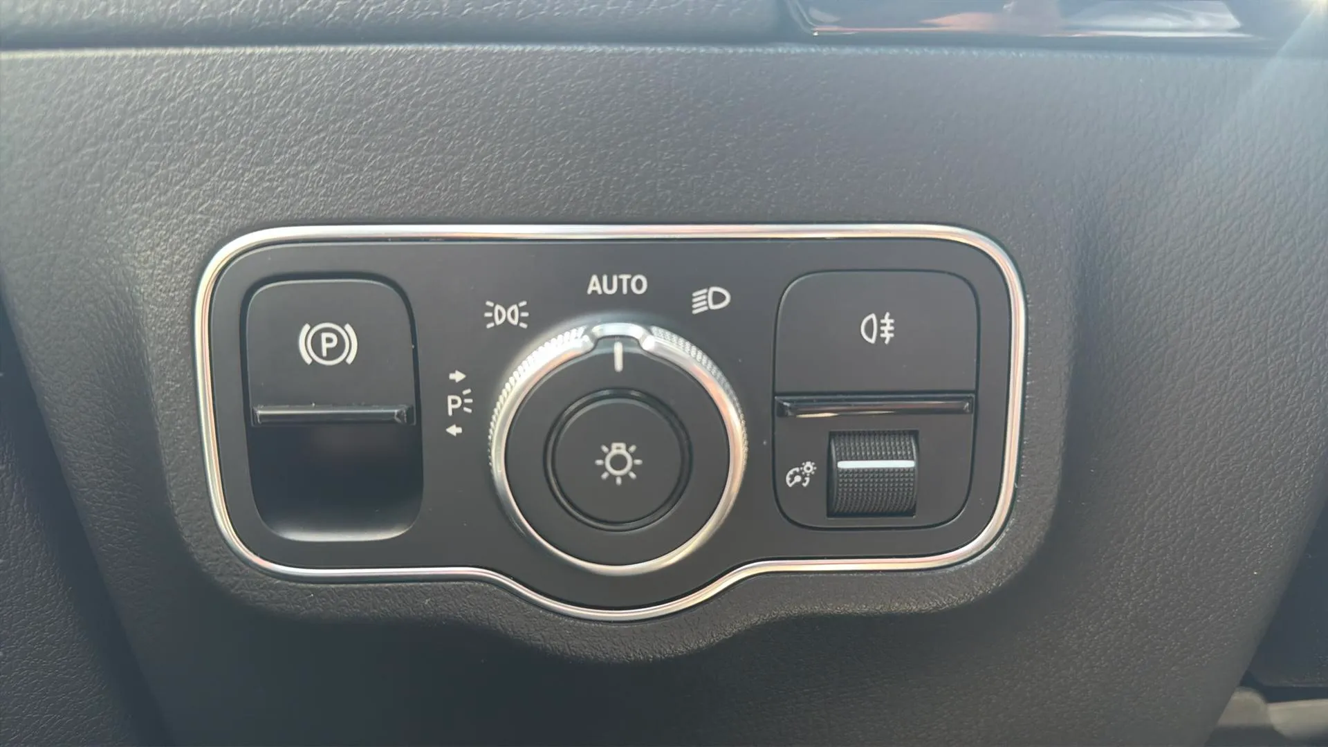 Mercedes-Benz Clase B B 180 d - foto 19