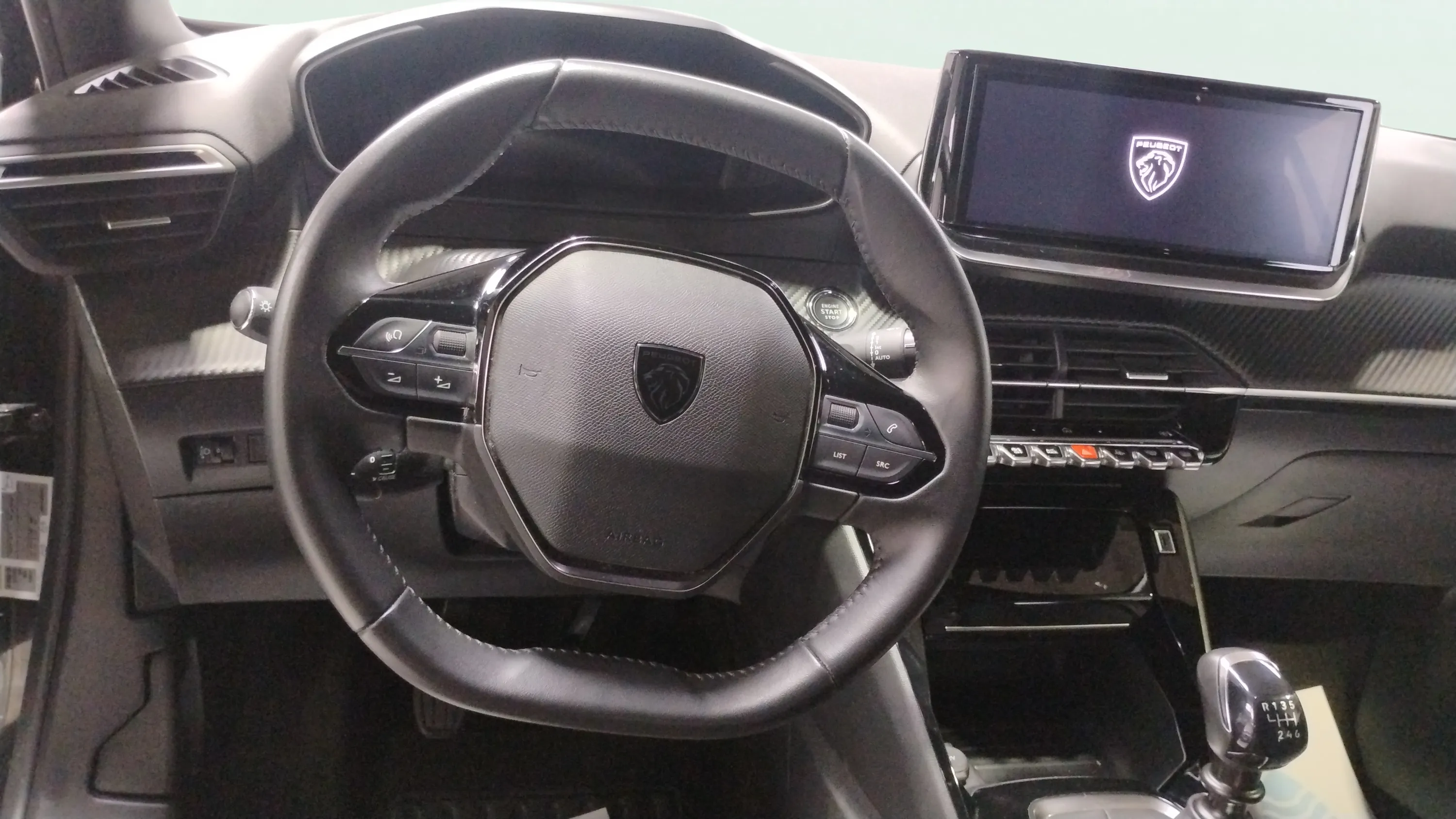 Peugeot 2008 Allure Pack PureTech 100 - foto 10