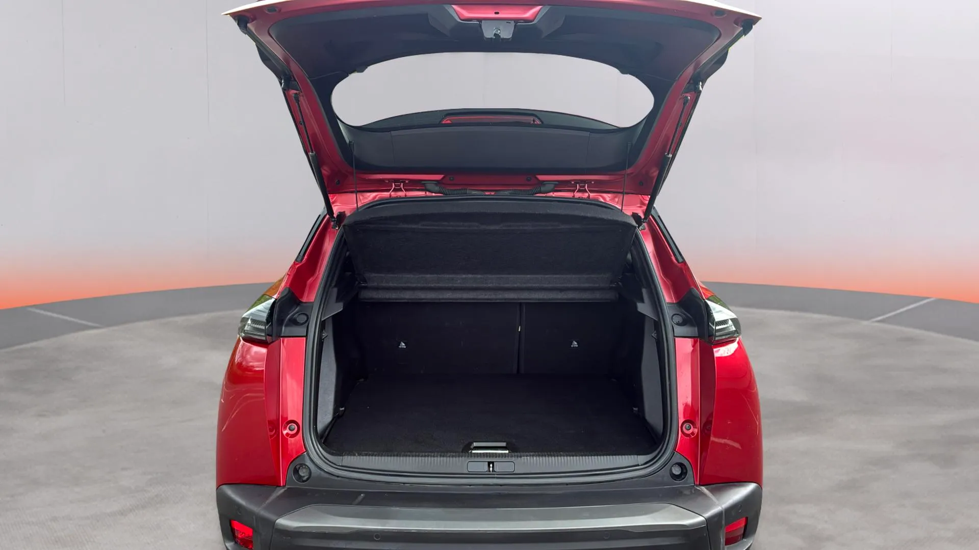 Peugeot 2008 Allure Pack PureTech 100 - foto 18