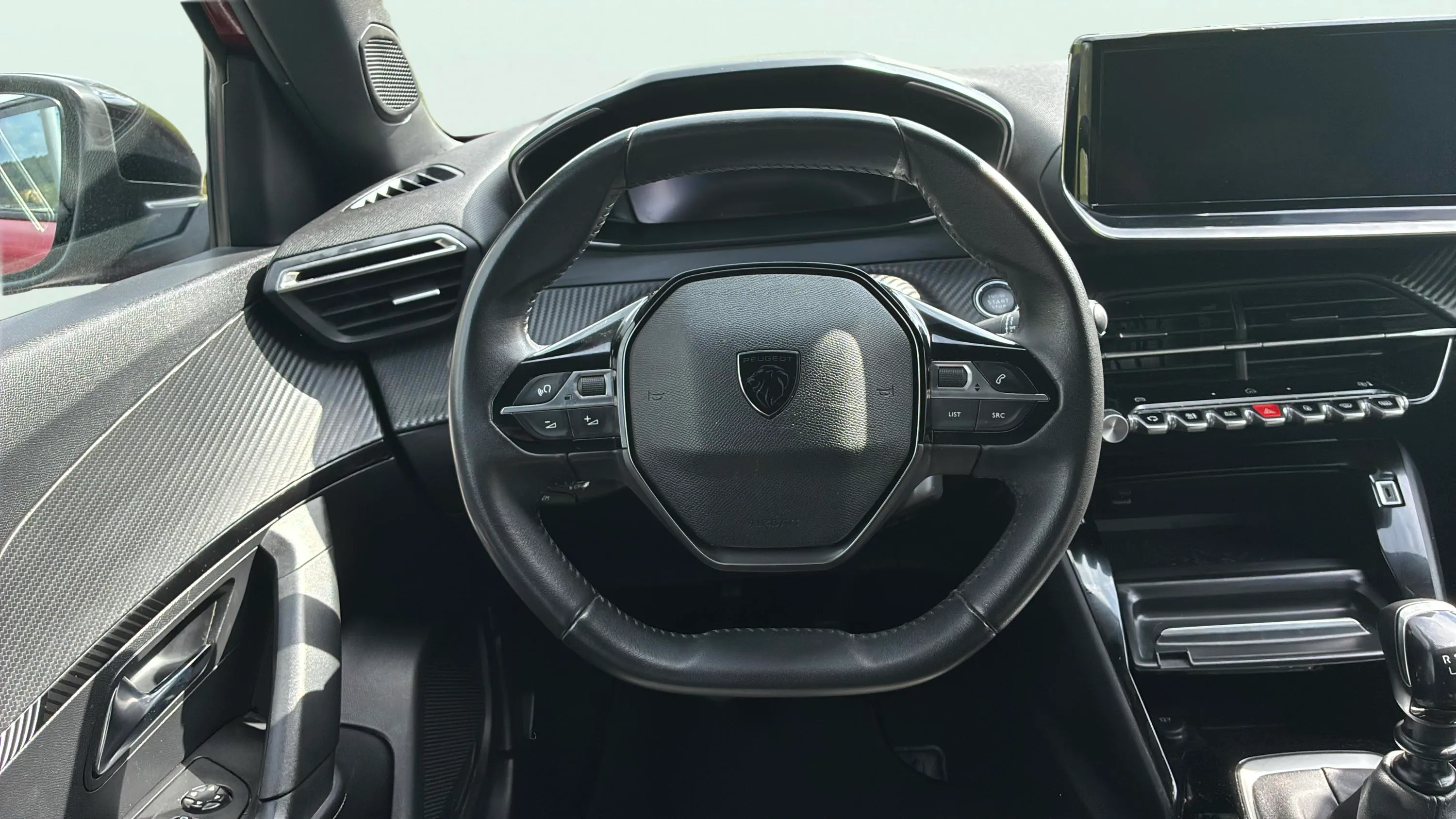 Peugeot 2008 Allure Pack PureTech 100 - foto 12