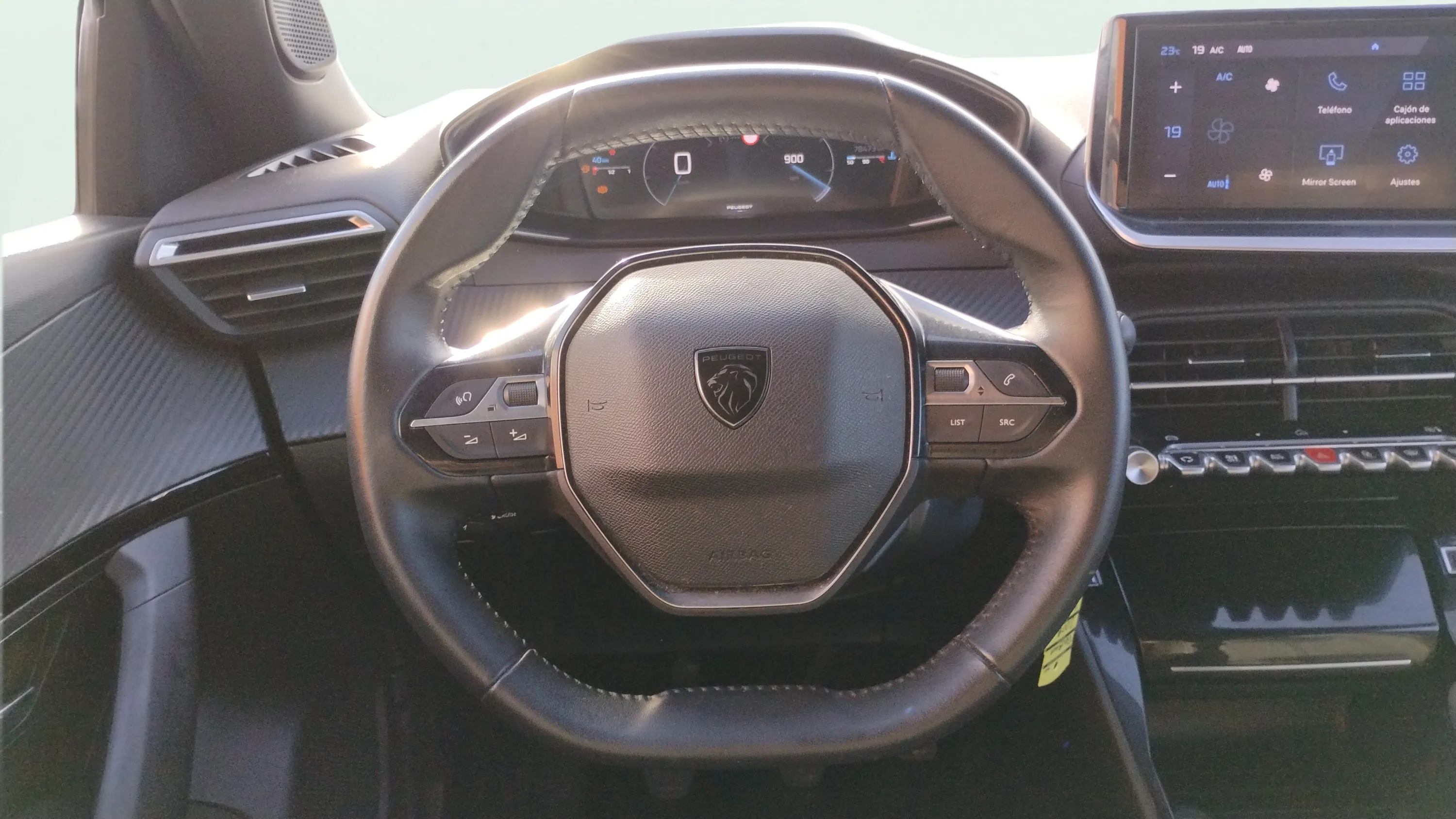 Peugeot 2008 Allure Pack PureTech 100 - foto 10