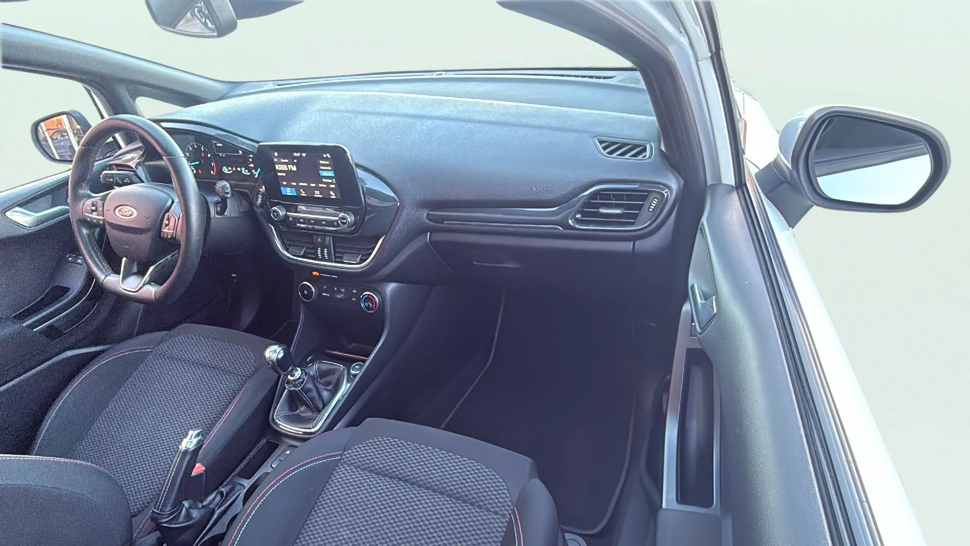 Ford Fiesta 1.0 EcoBoost ST-Line - foto 15