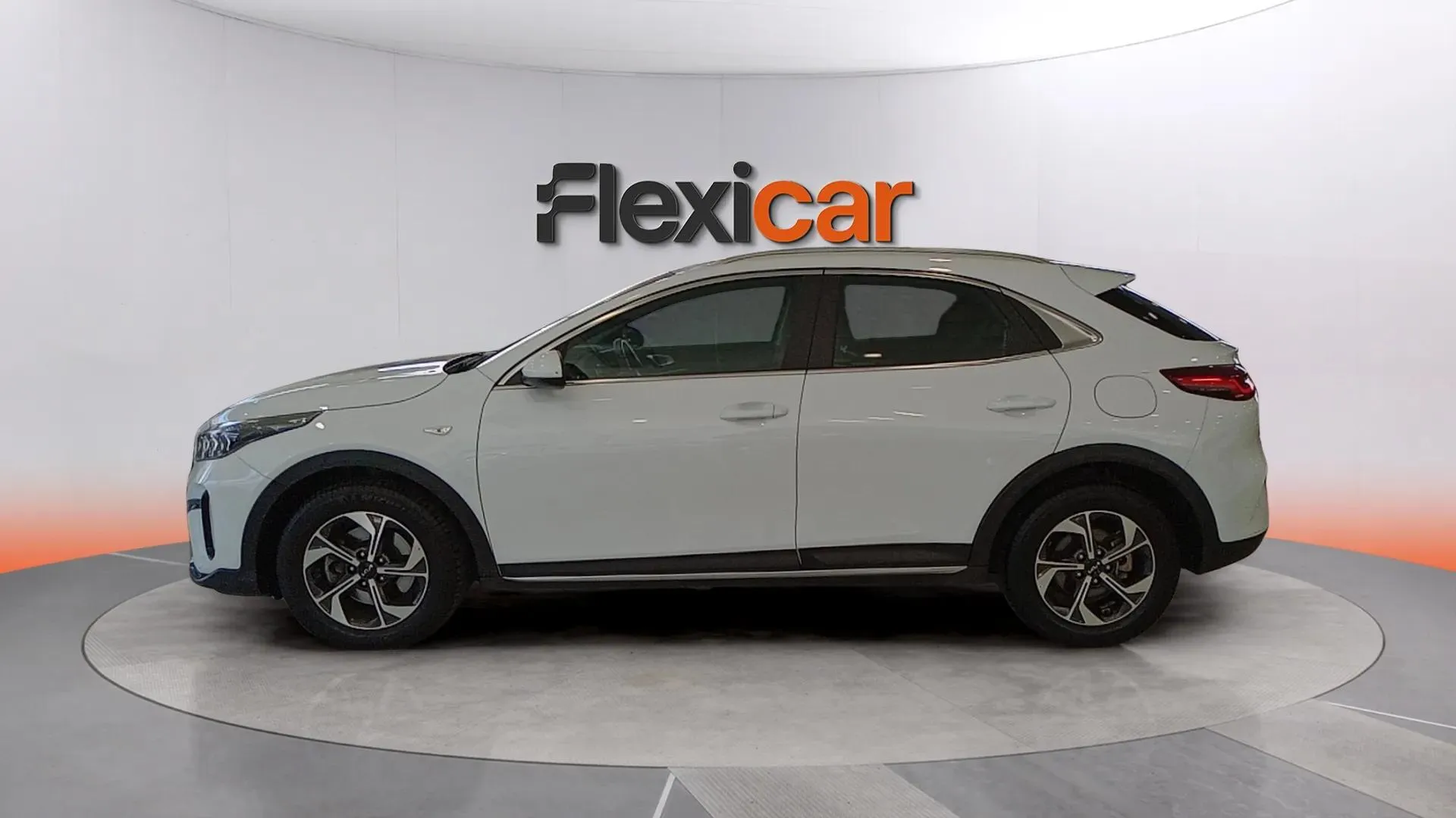 Kia XCeed 1.0 T-GDi Business - foto 4