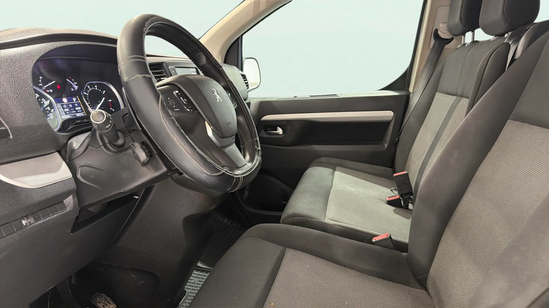 Peugeot Traveller Active 2.0 BlueHDi EAT8 Compact - foto 15