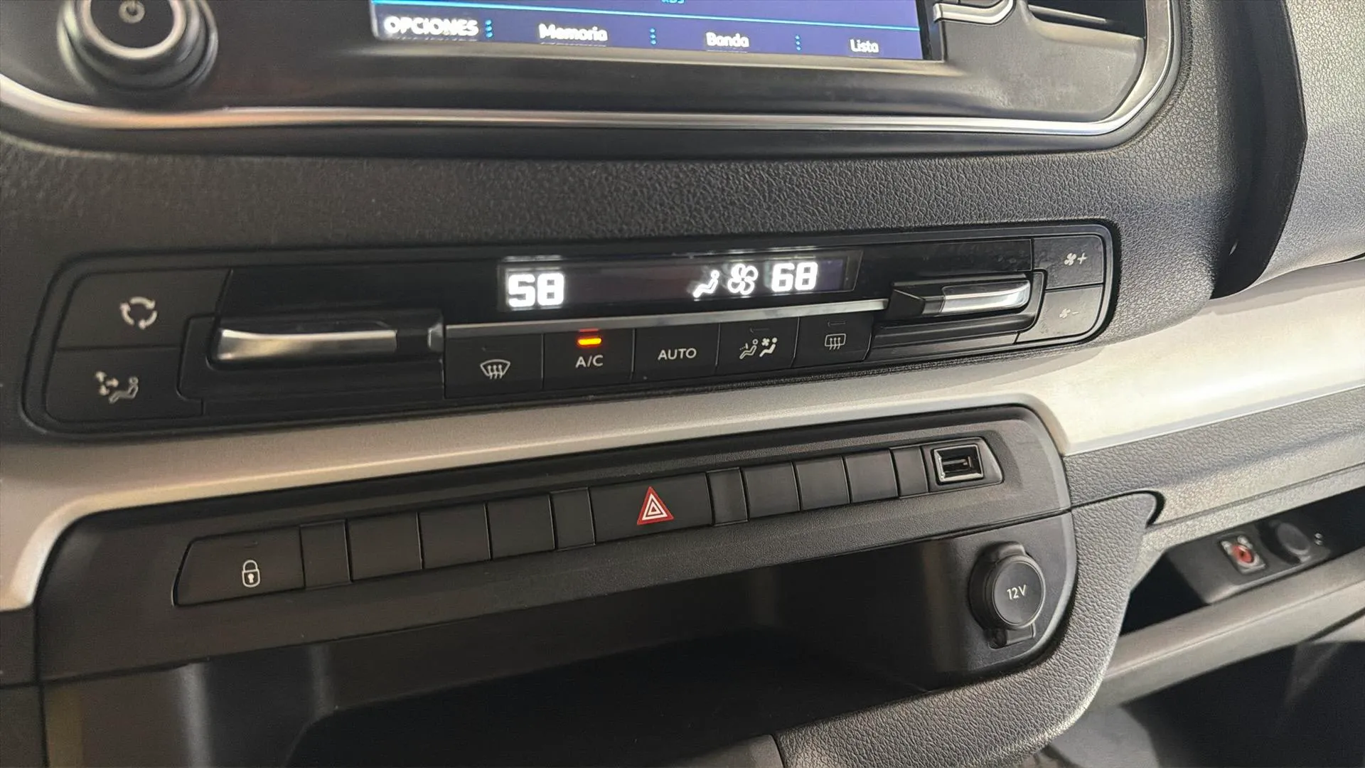 Peugeot Traveller Active 2.0 BlueHDi EAT8 Compact - foto 20