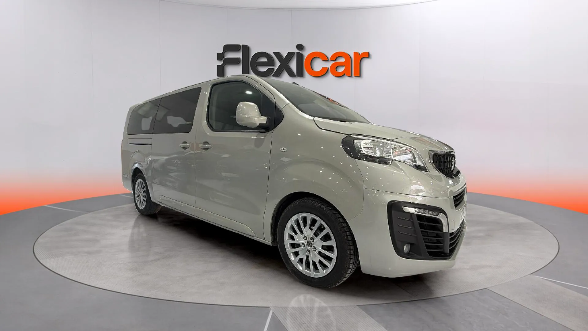Peugeot Traveller Active 2.0 BlueHDi EAT8 Compact