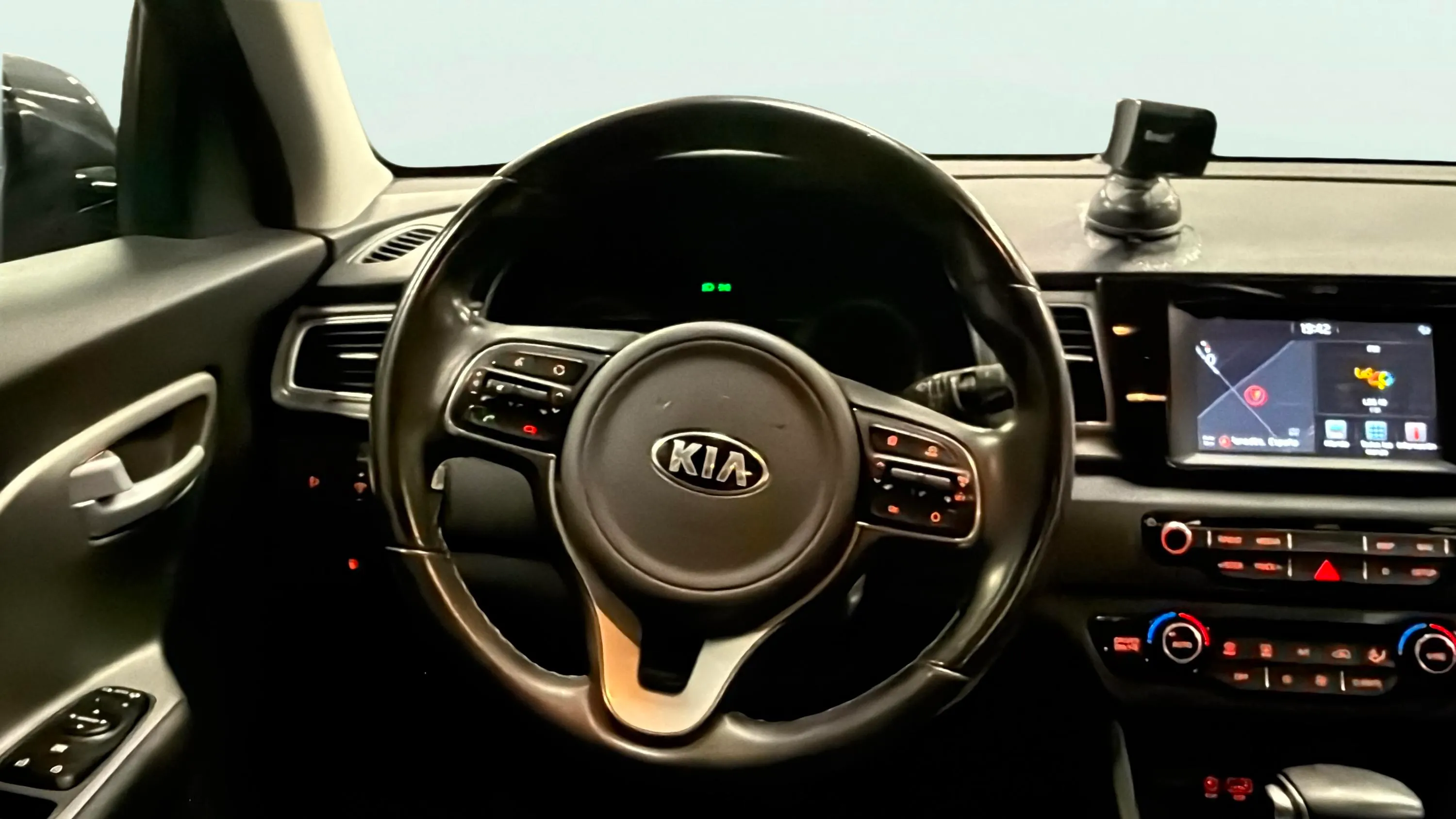 Kia Niro 1.6 GDi HEV Business - foto 7