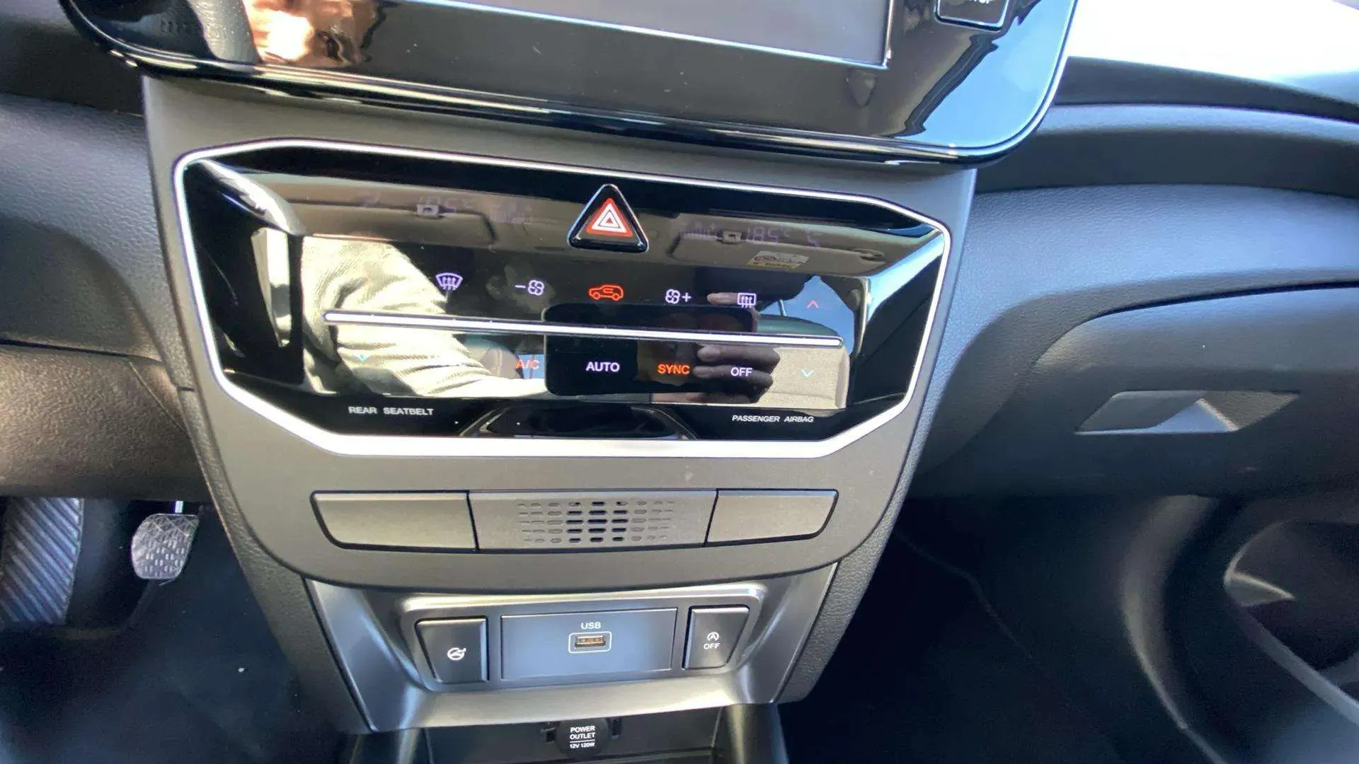 SsangYong Tivoli G15T LP Urban Plus - foto 11
